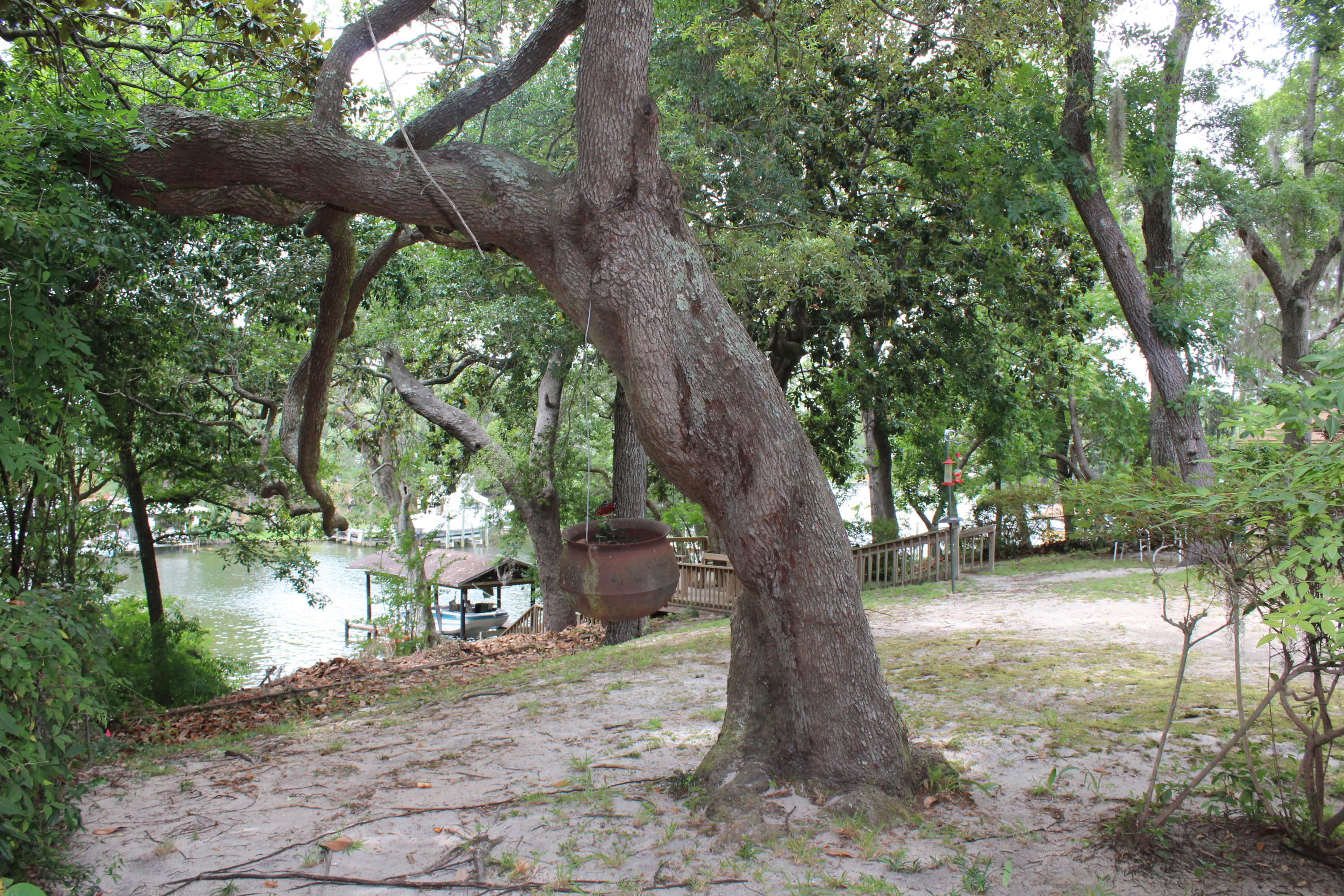 MAGNOLIA MANOR - Residential