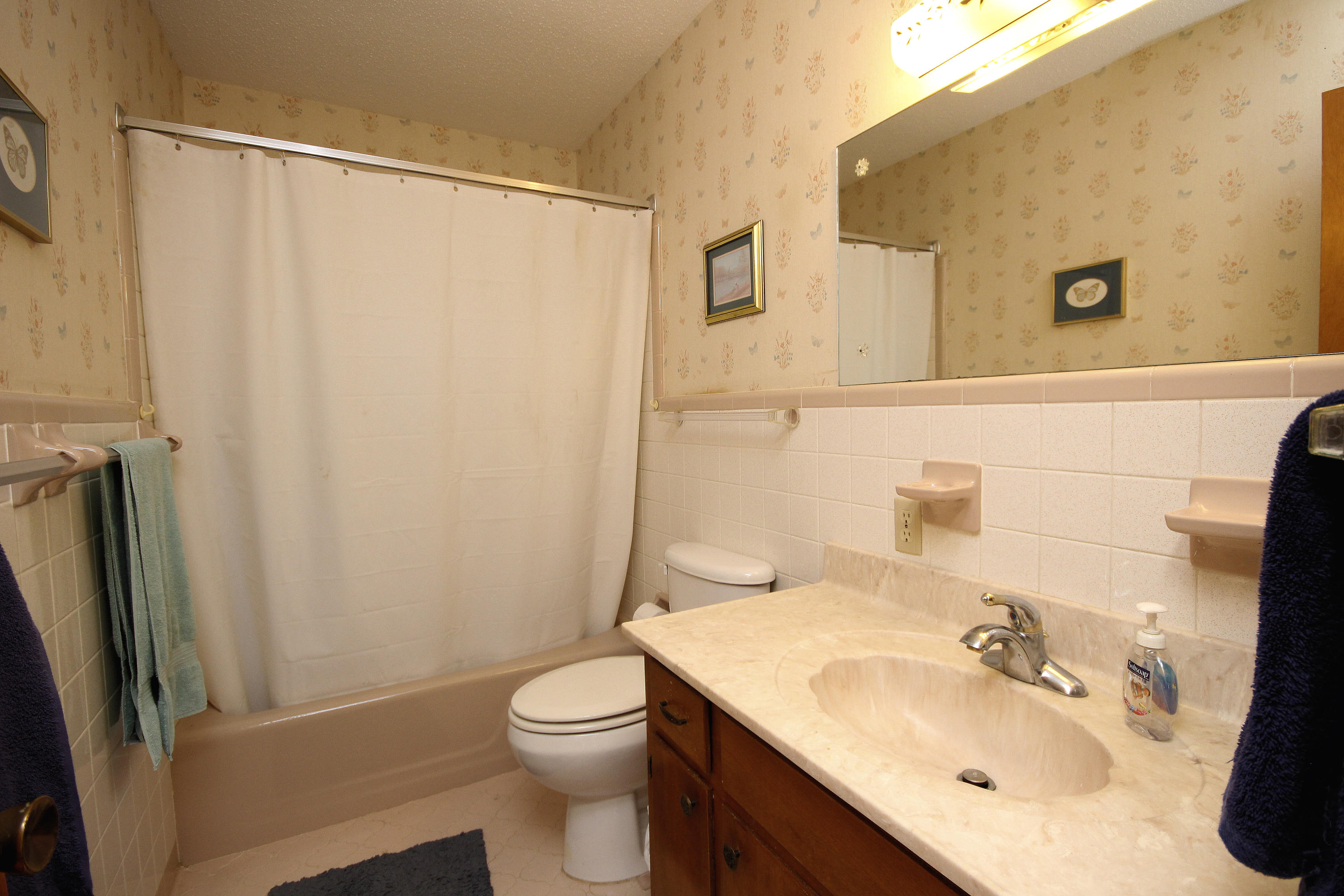 MAGNOLIA MANOR - Residential