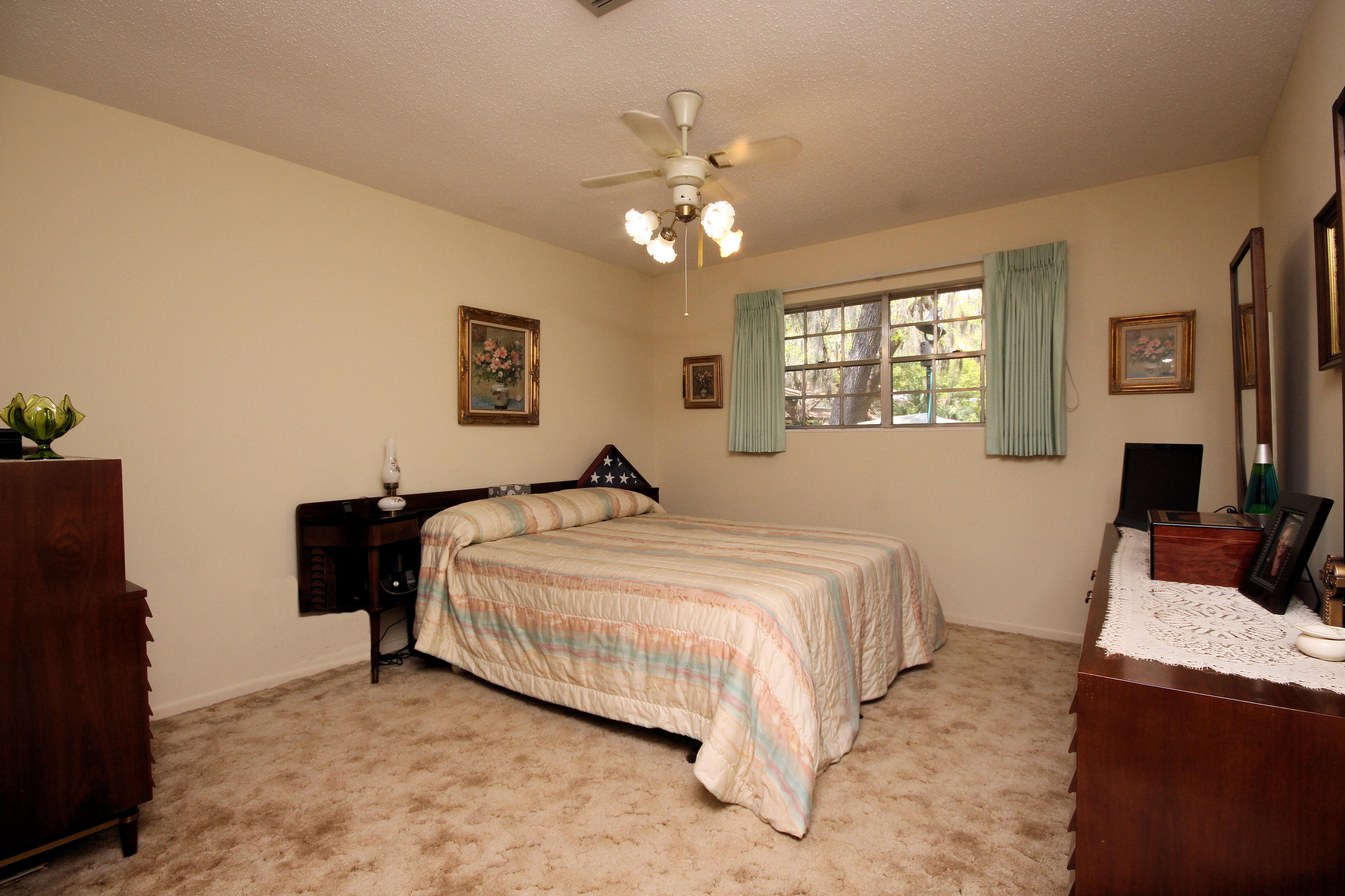 MAGNOLIA MANOR - Residential