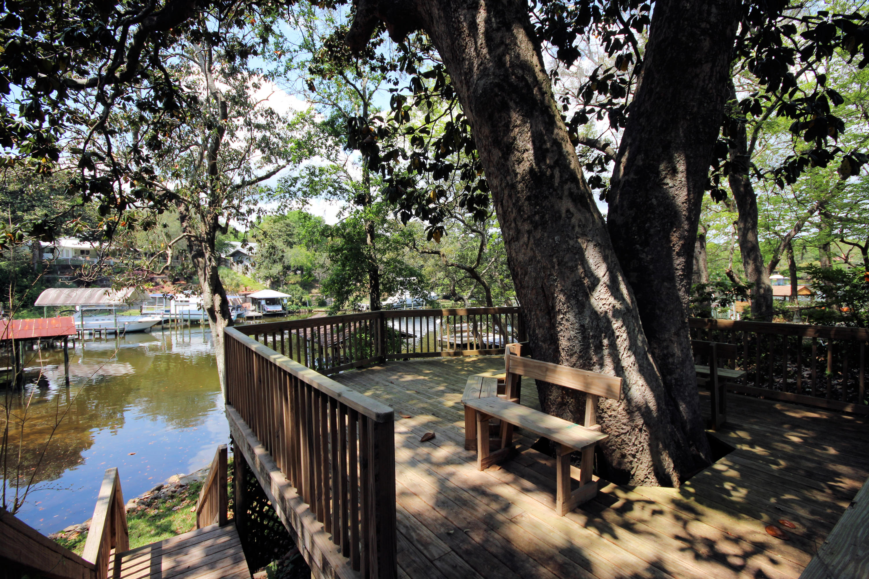 MAGNOLIA MANOR - Residential