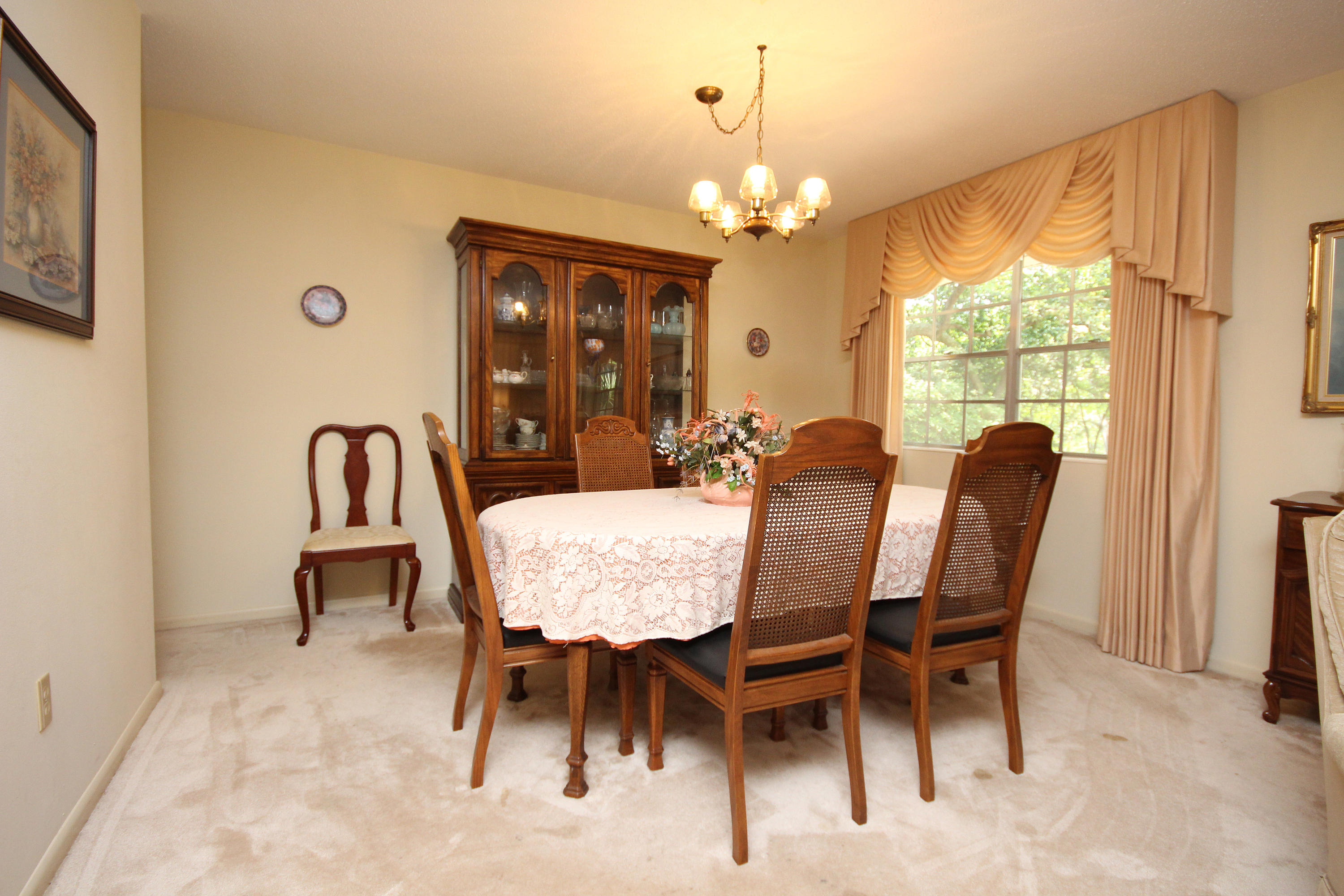 MAGNOLIA MANOR - Residential