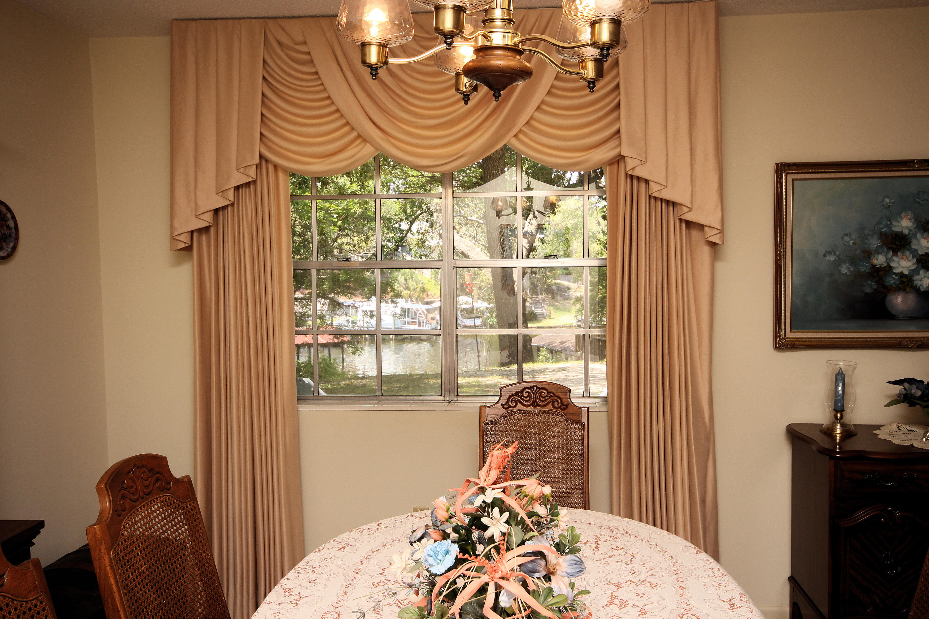 MAGNOLIA MANOR - Residential