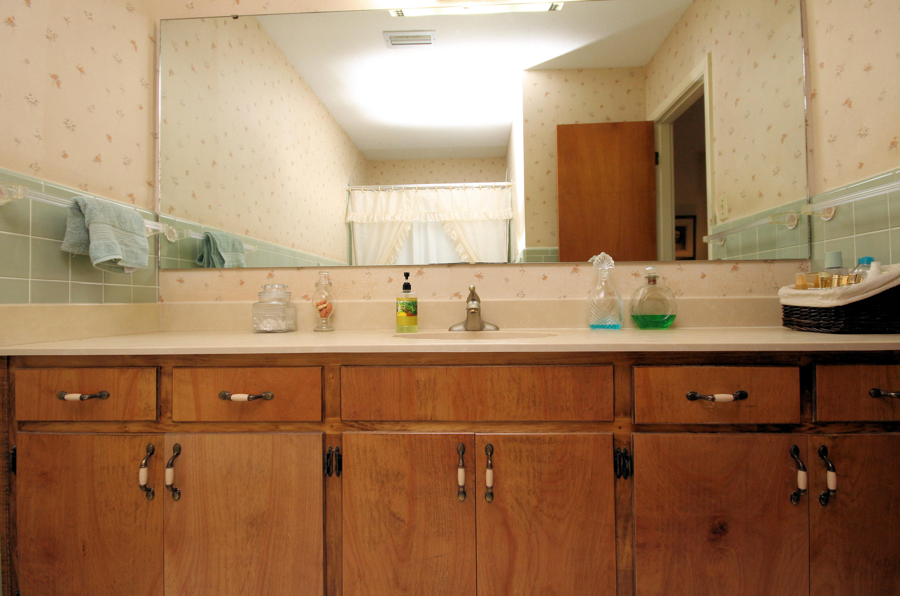 MAGNOLIA MANOR - Residential