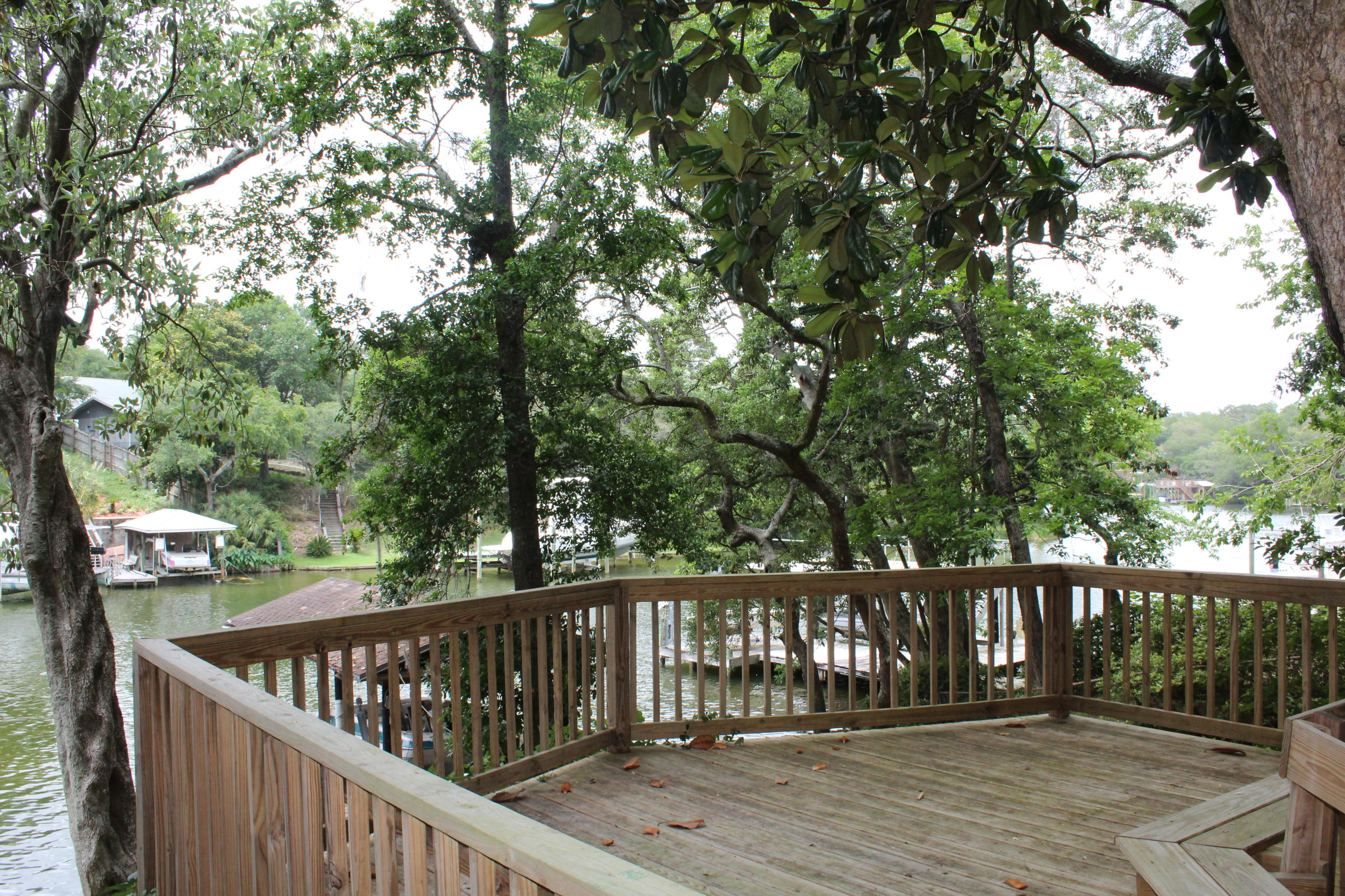 MAGNOLIA MANOR - Residential