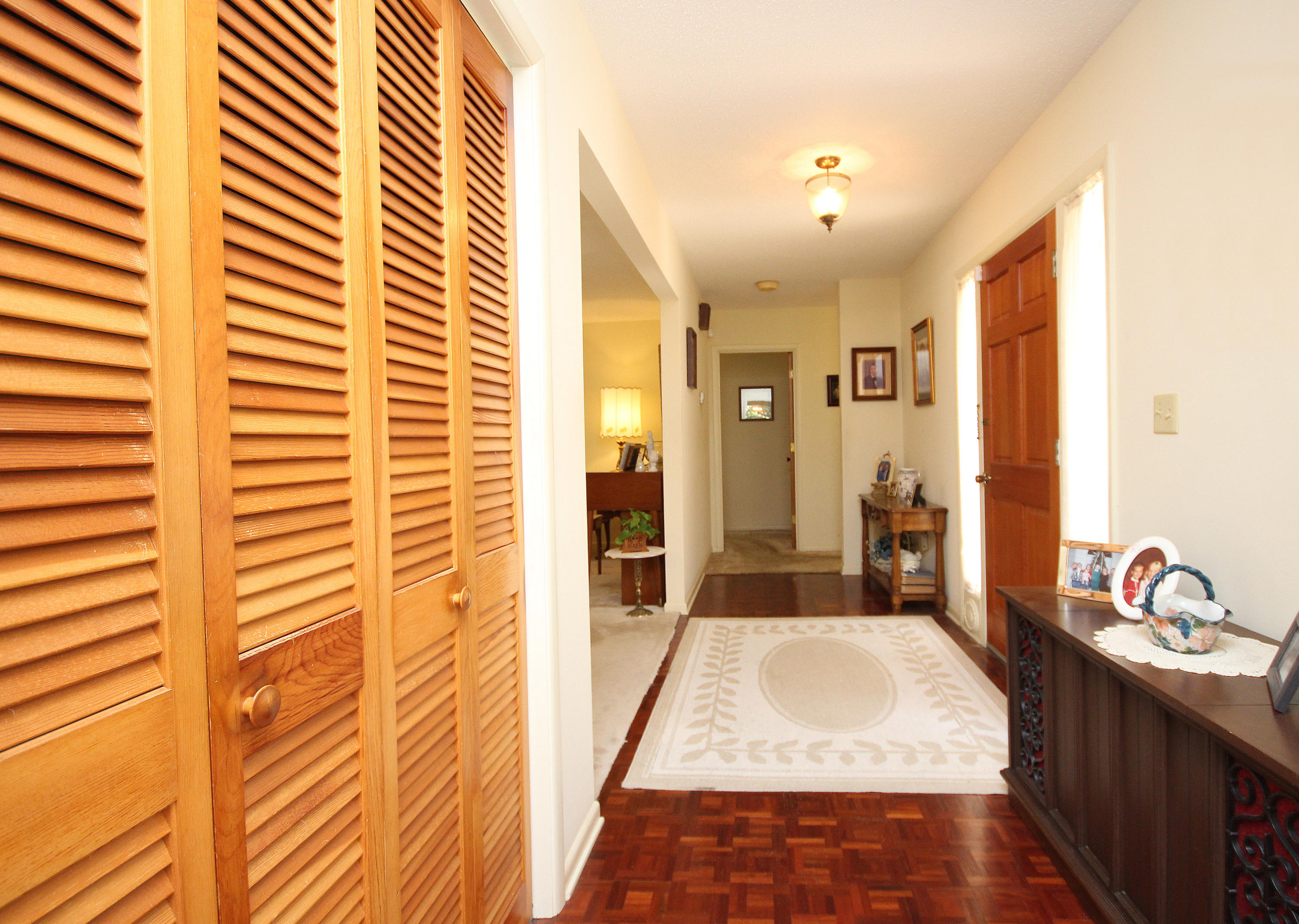 MAGNOLIA MANOR - Residential