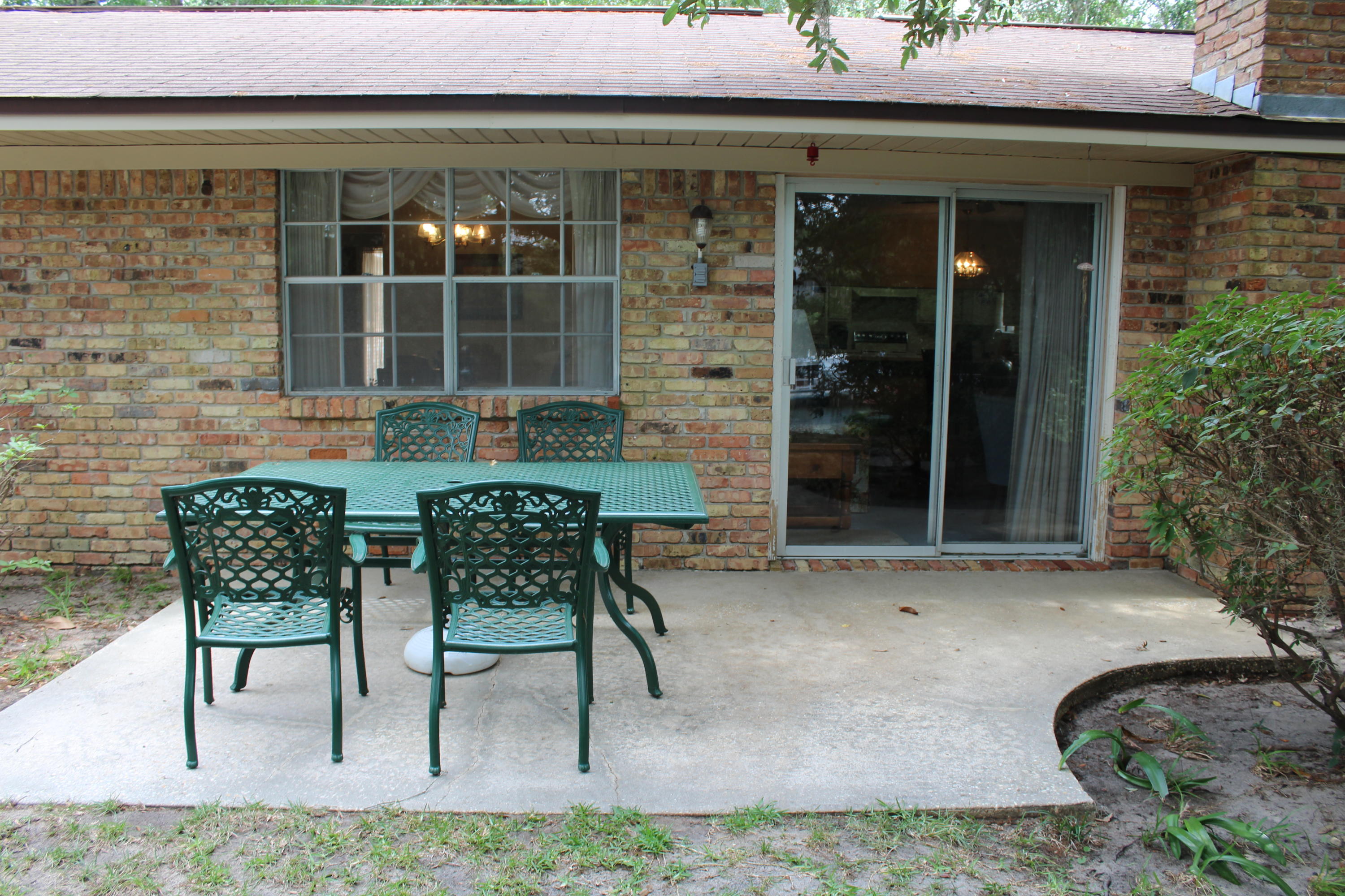 MAGNOLIA MANOR - Residential