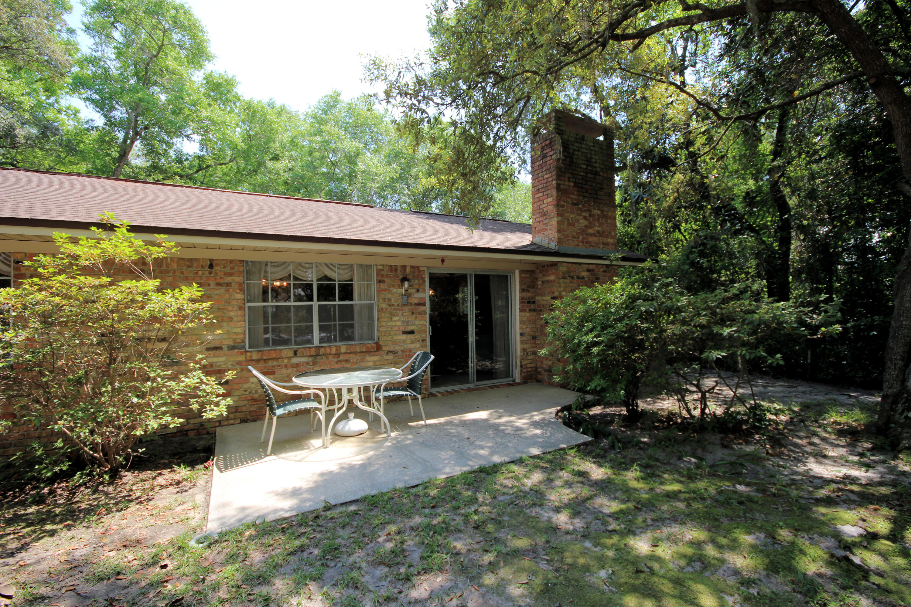 MAGNOLIA MANOR - Residential