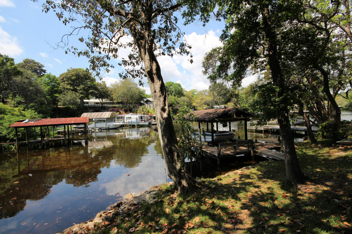 MAGNOLIA MANOR - Residential