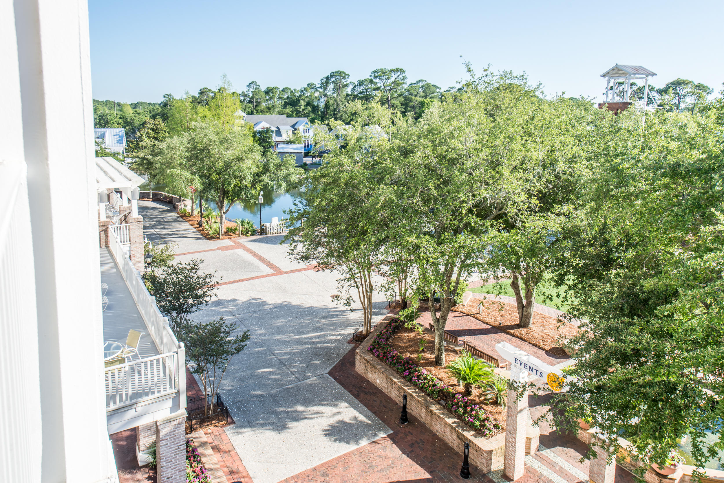 OBSERVATION POINT - Residential