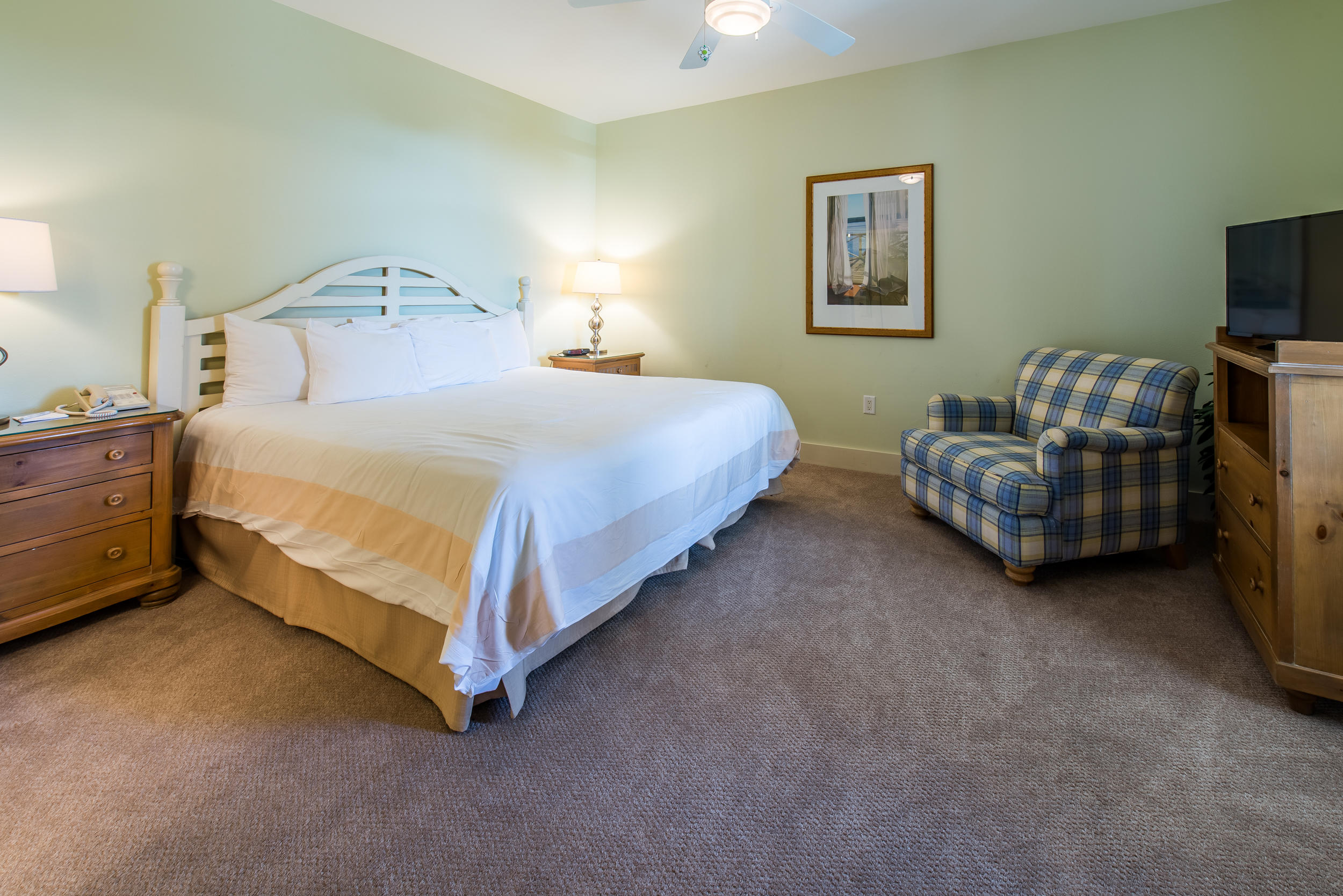 OBSERVATION POINT - Residential