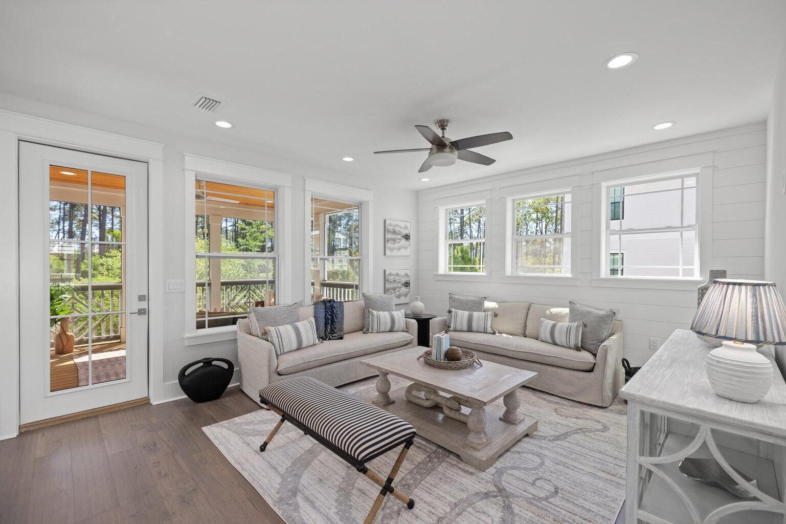 TREETOP VILLAGE - Residential