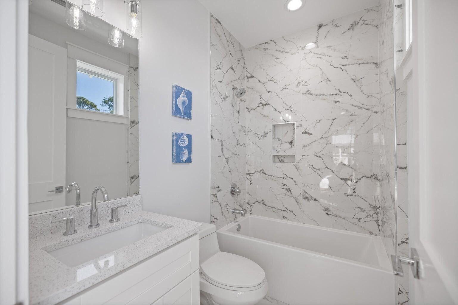 TREETOP VILLAGE - Residential