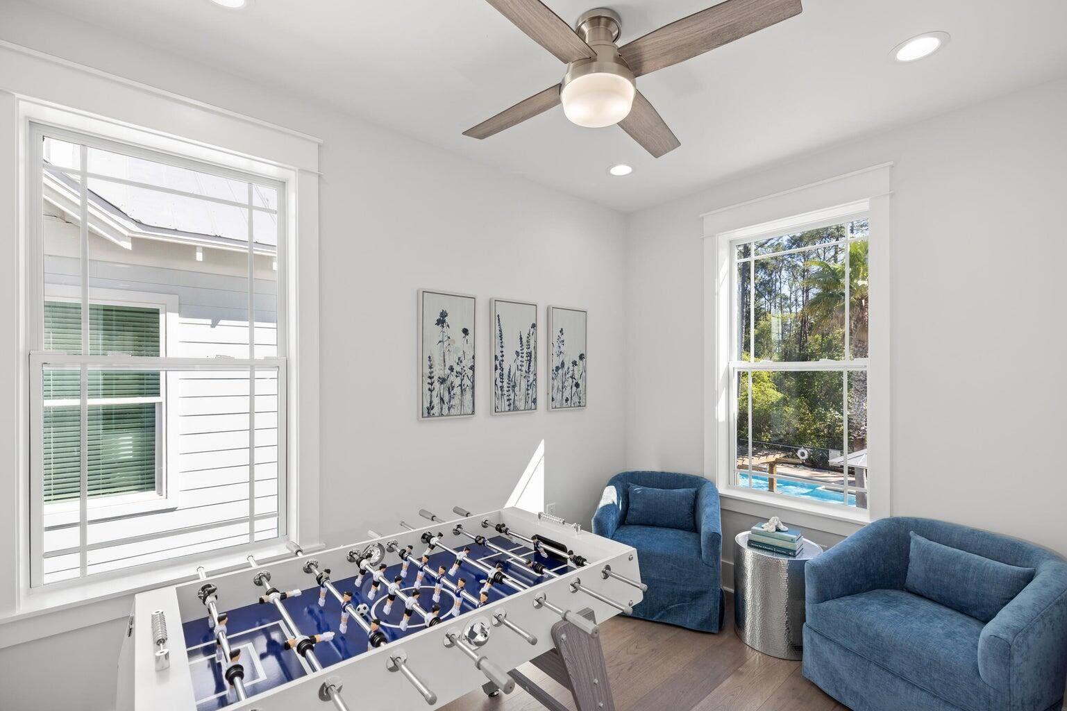 TREETOP VILLAGE - Residential