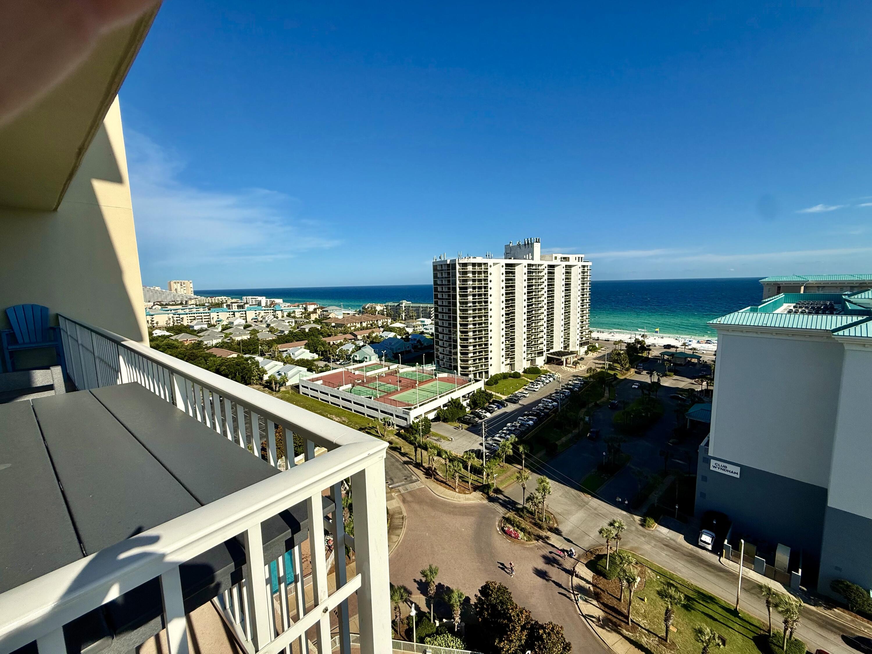 ARIEL DUNES - Residential