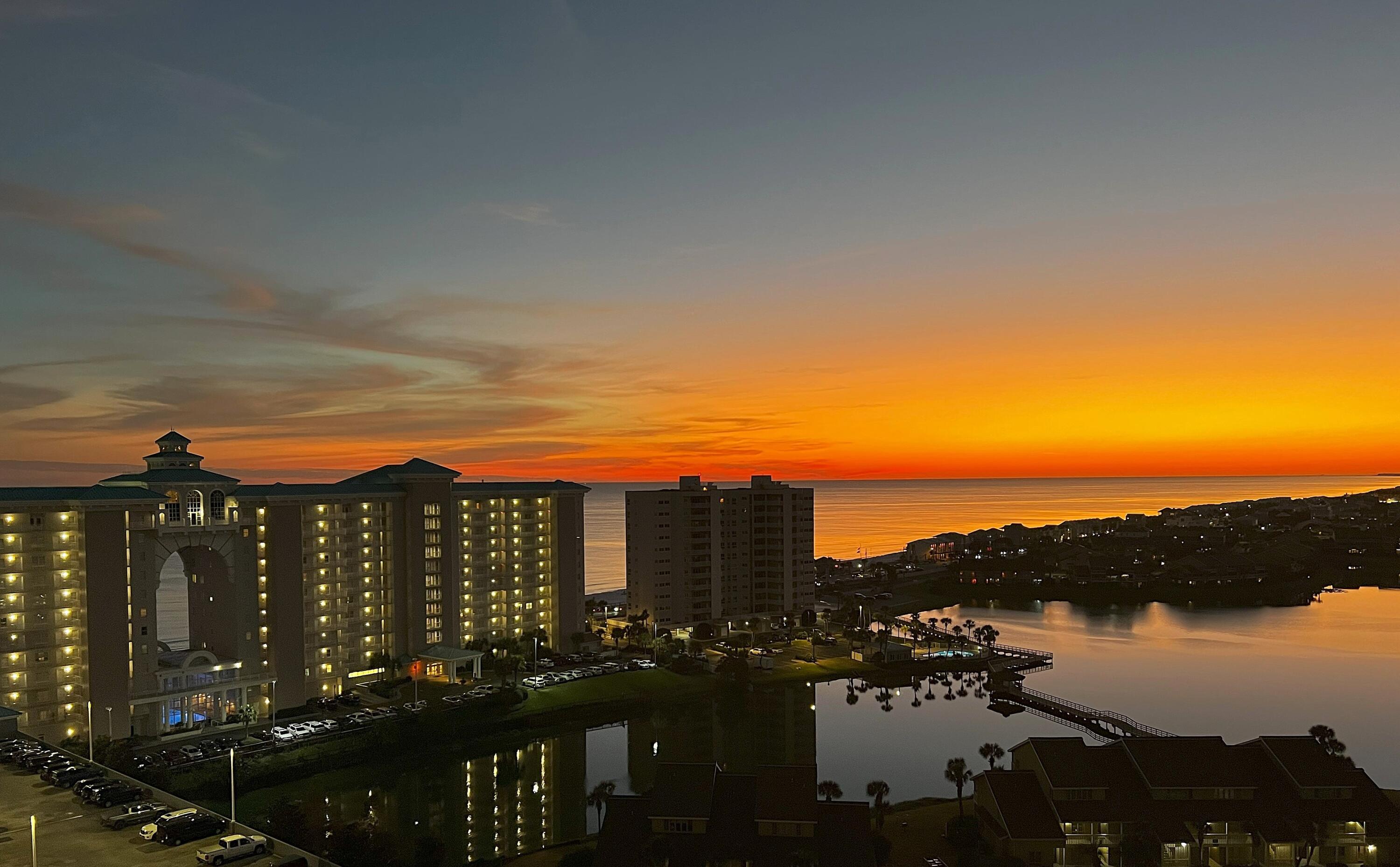 ARIEL DUNES - Residential