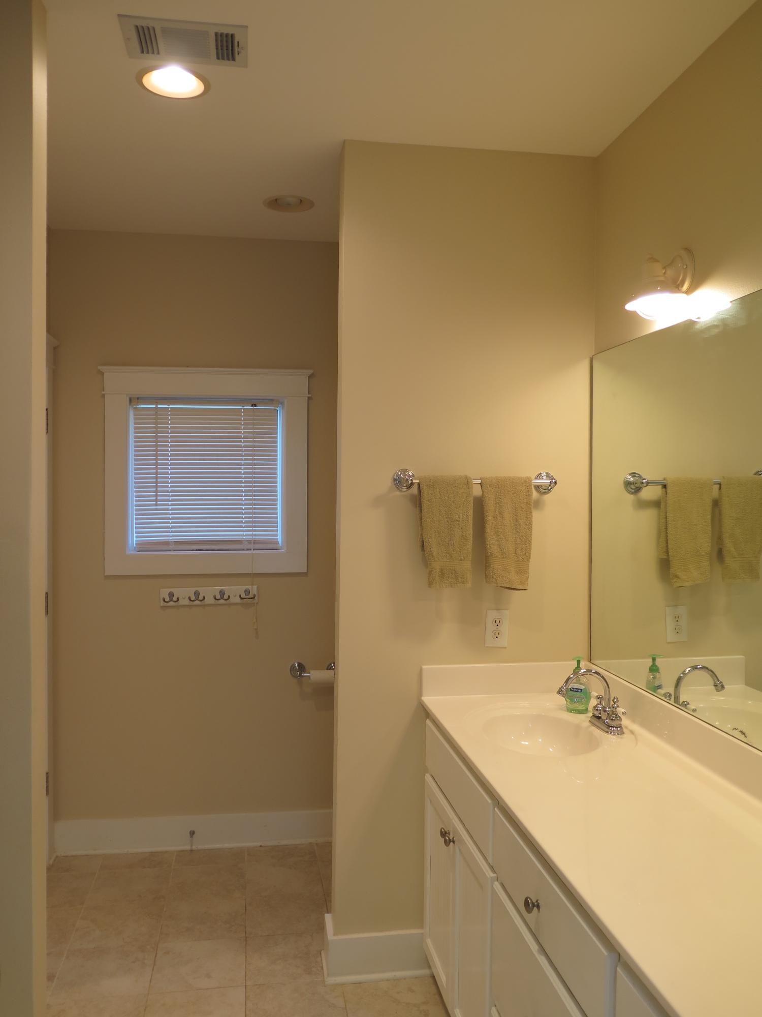 GULF SHORE MANOR - Residential