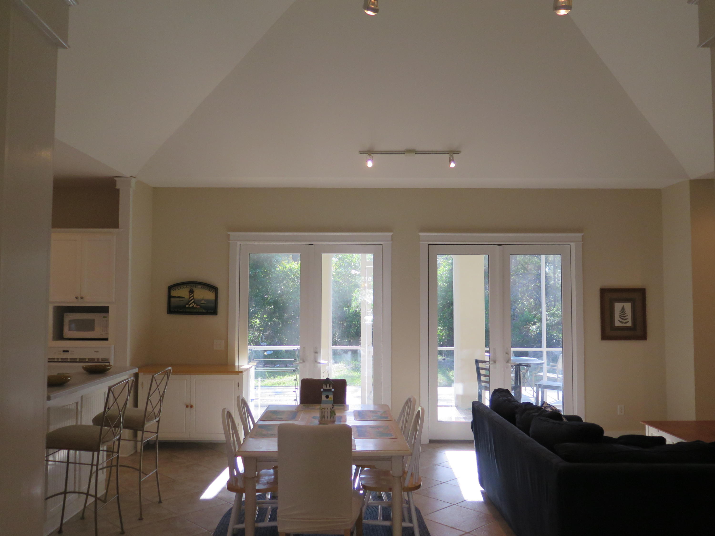 GULF SHORE MANOR - Residential