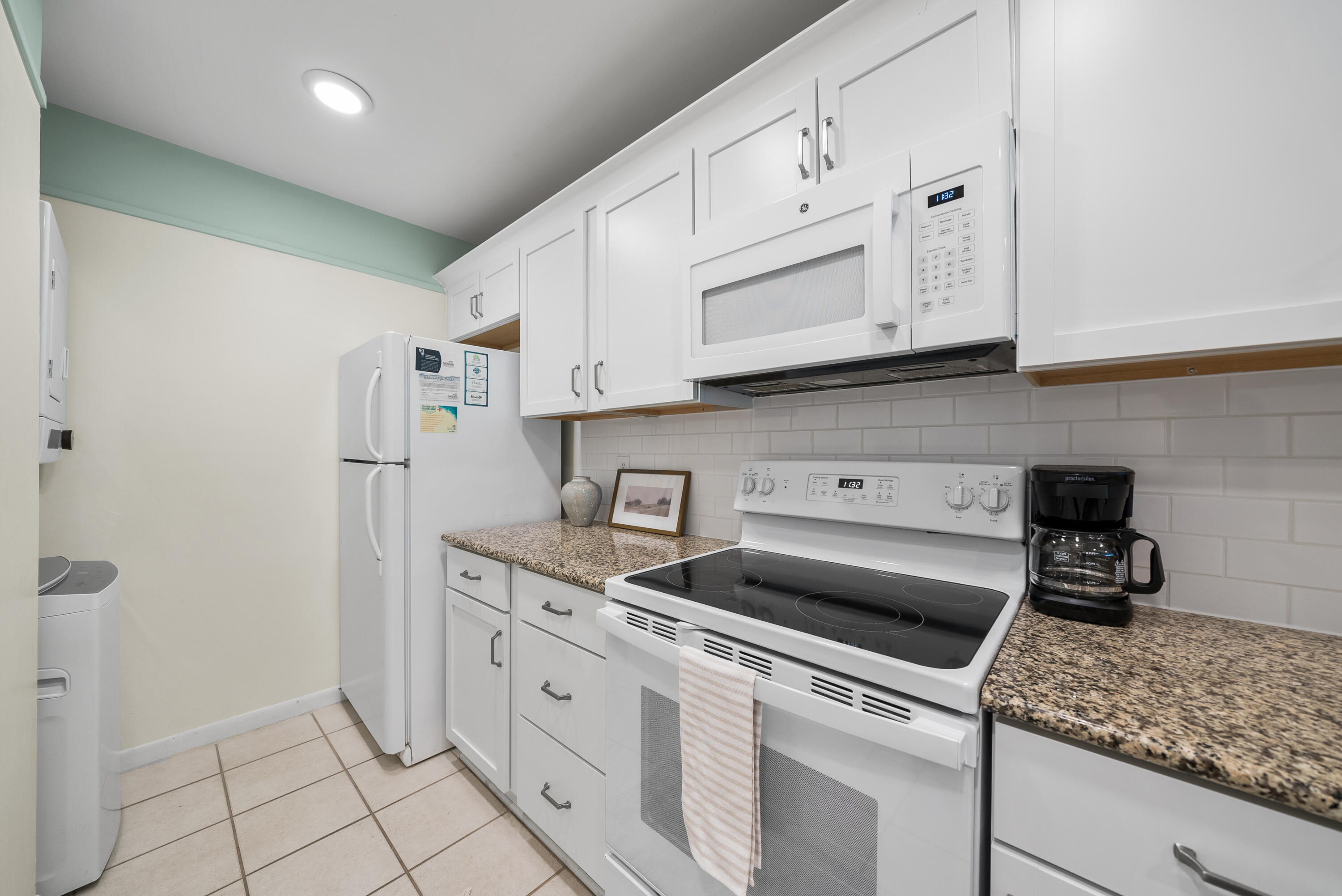 EDGEWATER GOLF VILLAS 2A CONDO - Residential