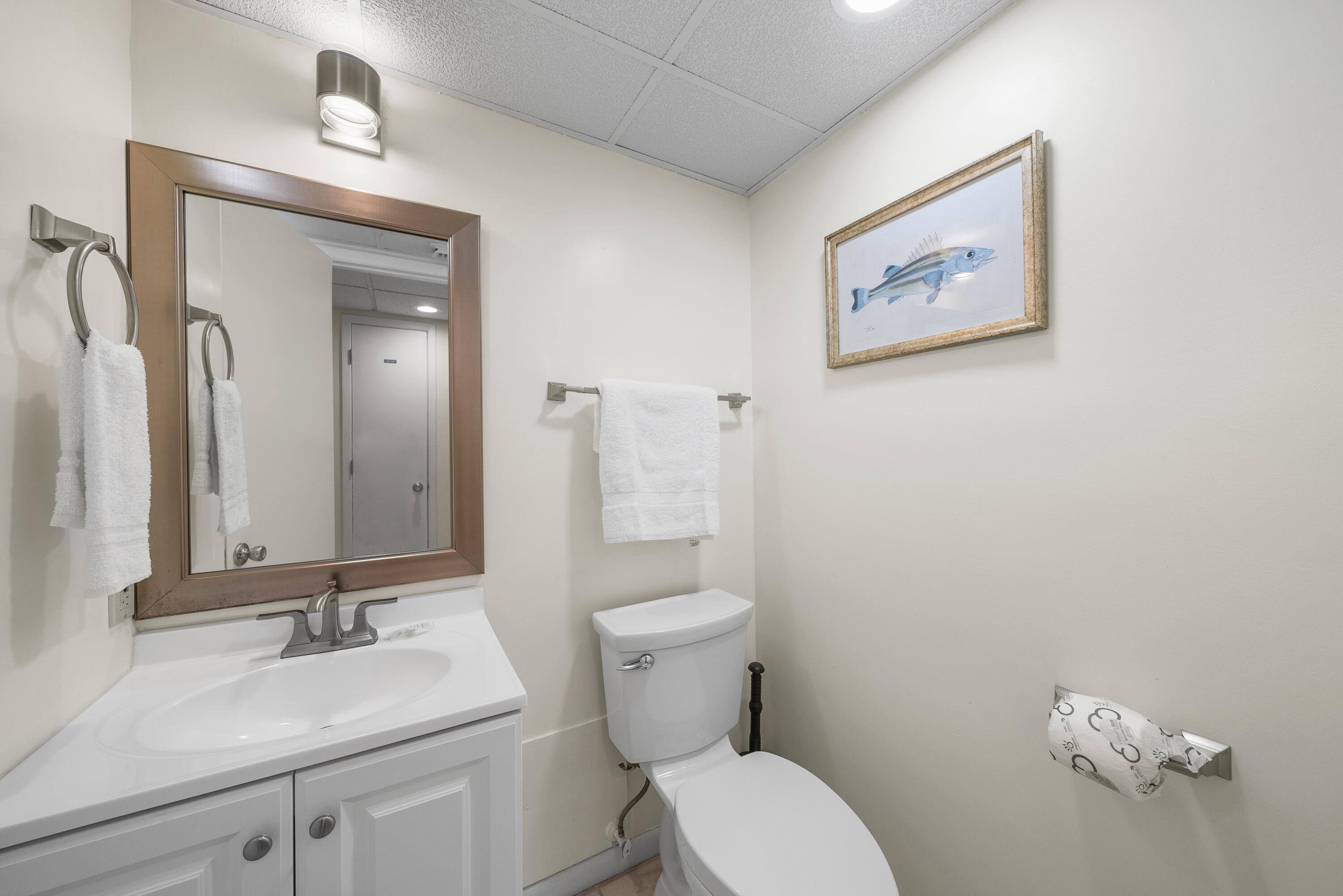 EDGEWATER GOLF VILLAS 2A CONDO - Residential