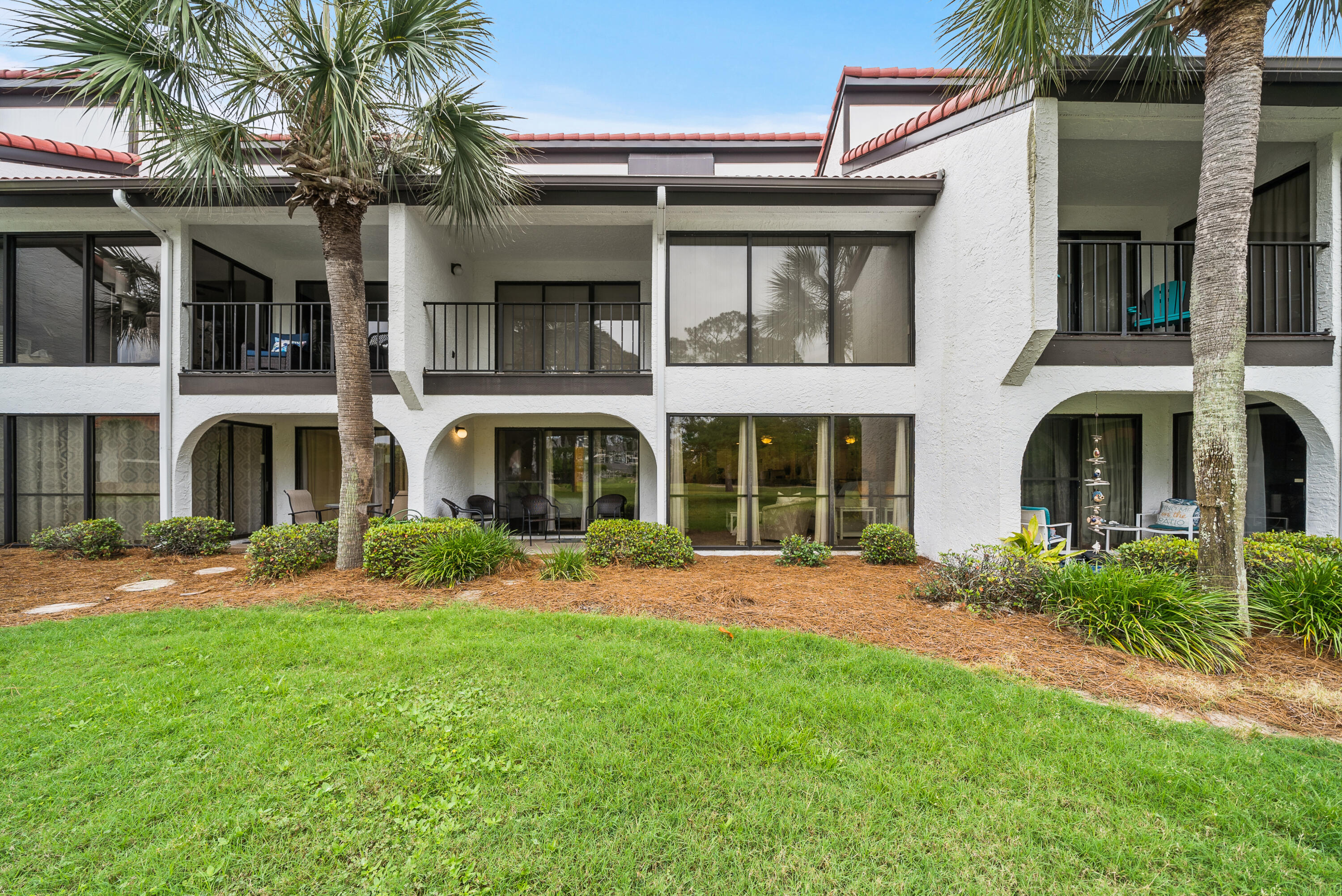 EDGEWATER GOLF VILLAS 2A CONDO - Residential