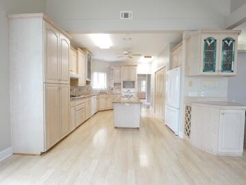 SAILBOAT COVE S/D - Residential