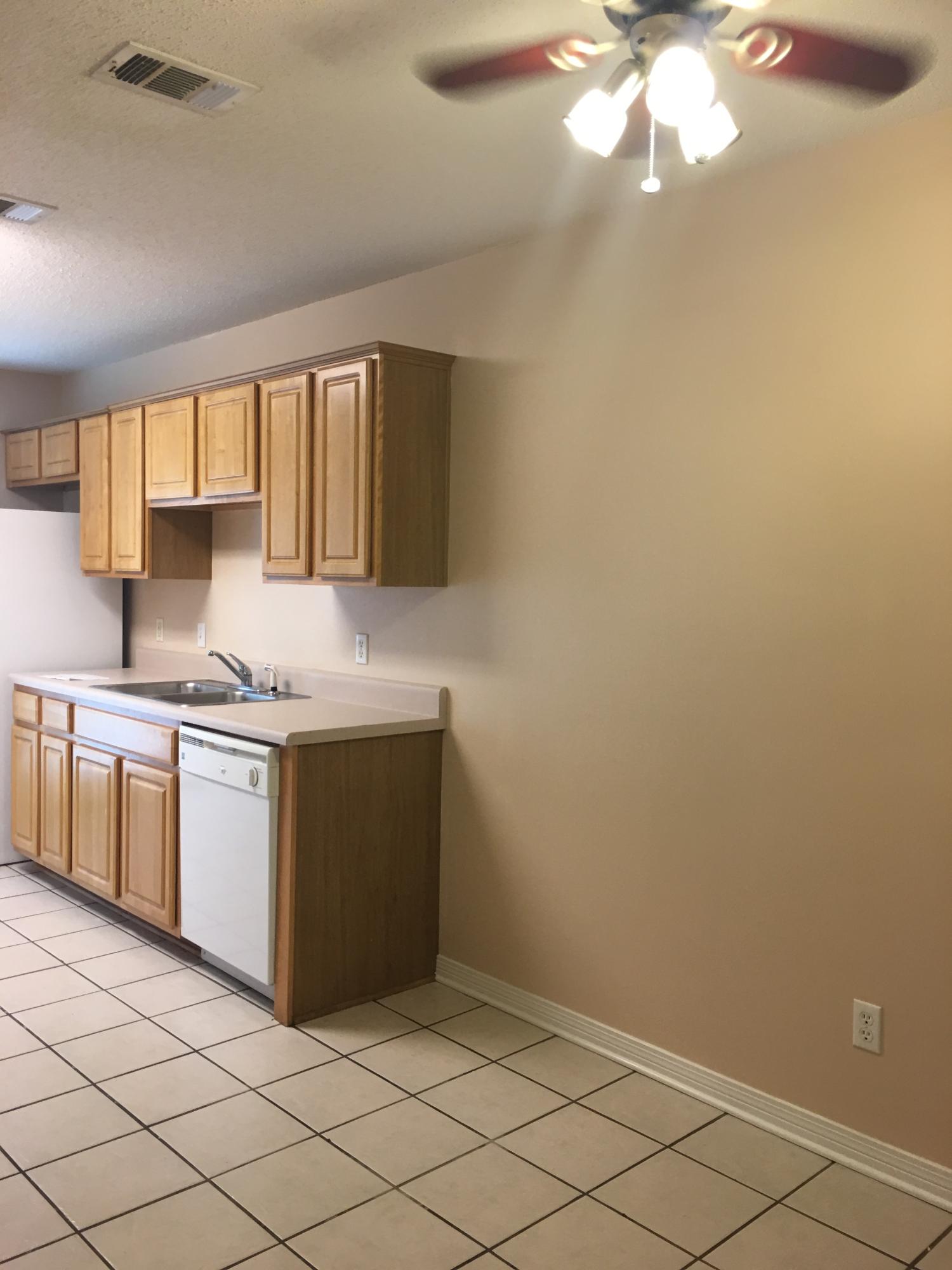 SHALIMAR GARDENS T/H - Residential Lease