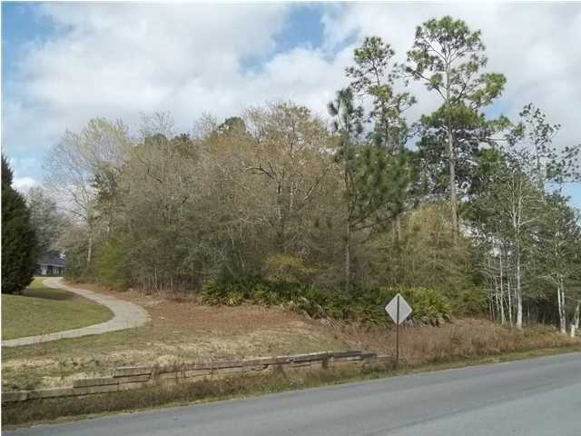 RIVERSIDE NORTH - Land