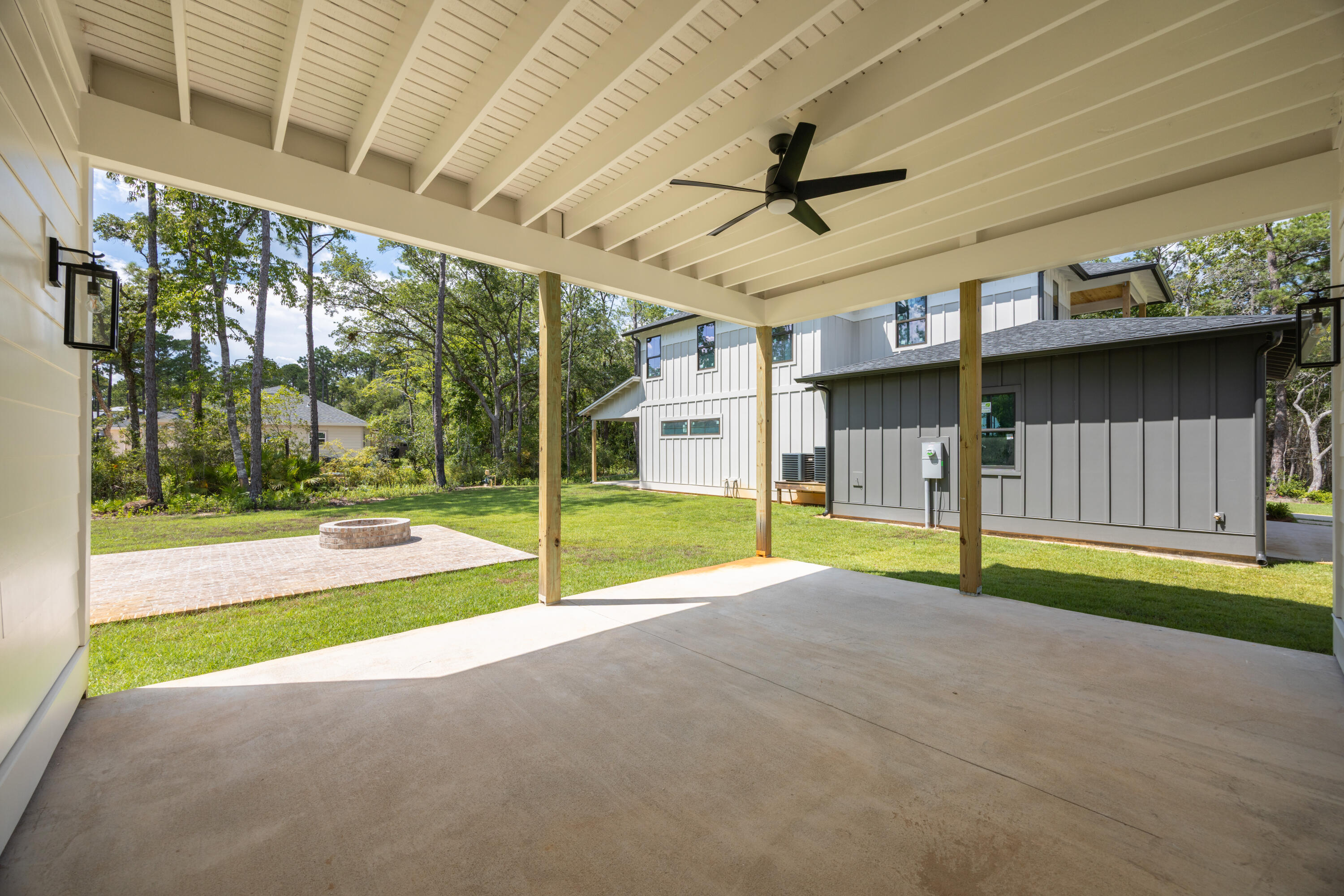 CROSS CREEK SHORES - Residential