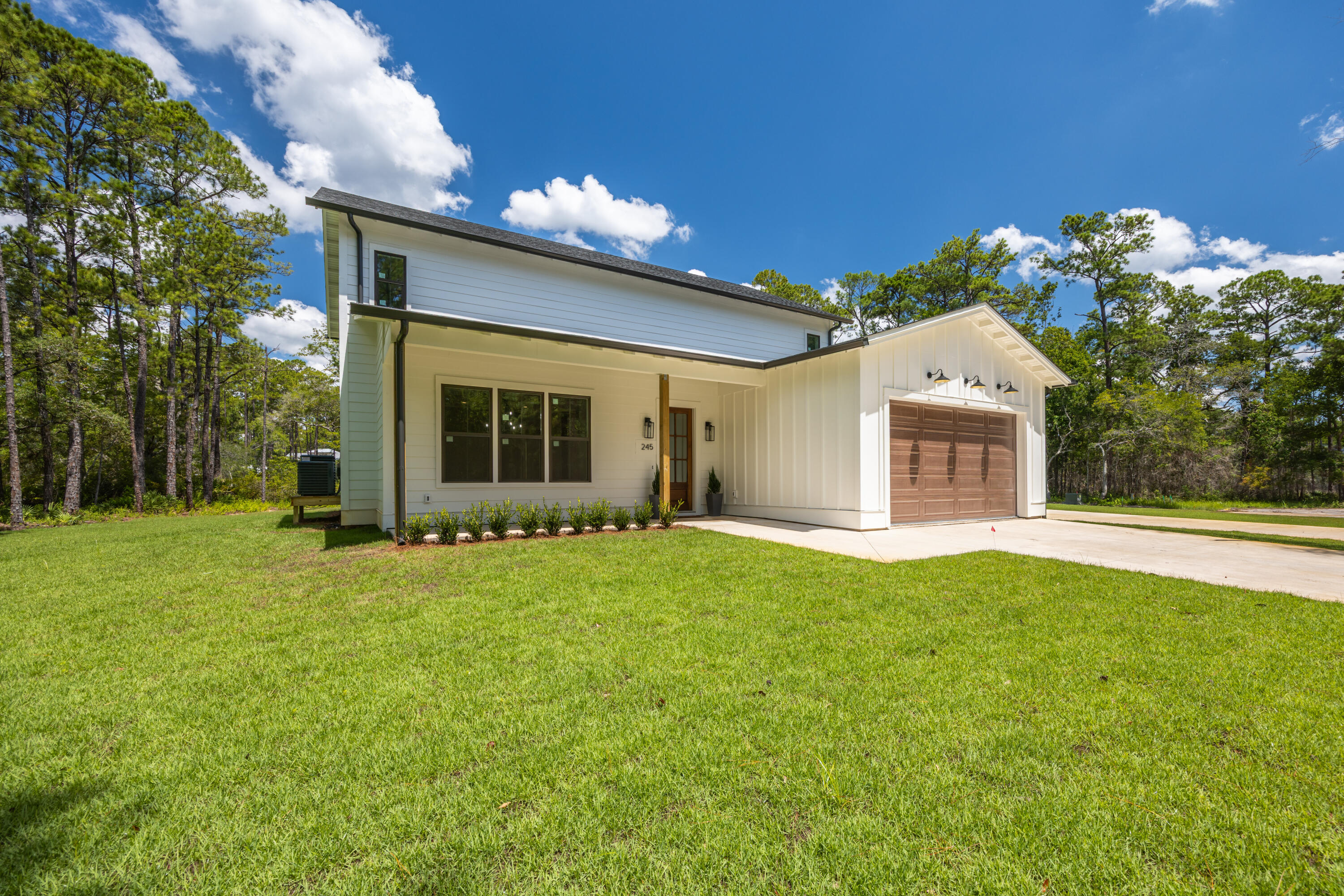 CROSS CREEK SHORES - Residential