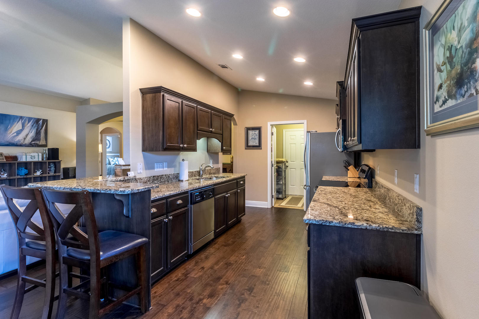 EAGLE BAY - Residential