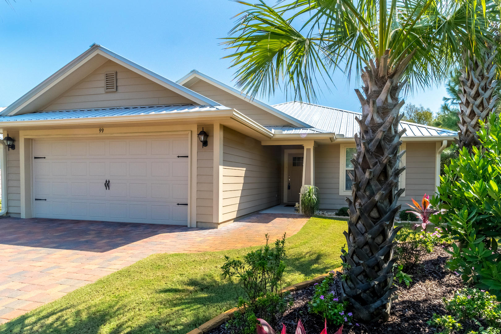 EAGLE BAY - Residential