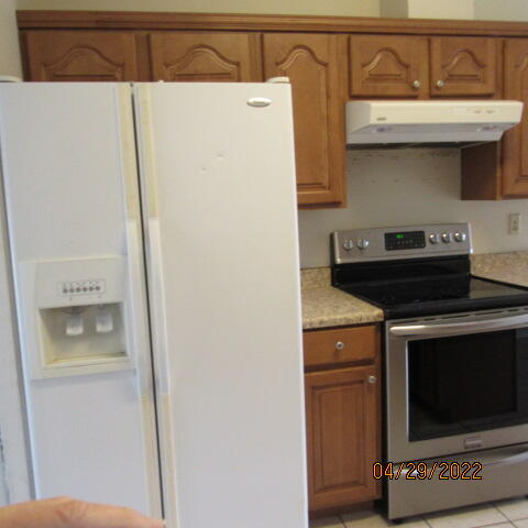 HOLLYROD PARK - Residential