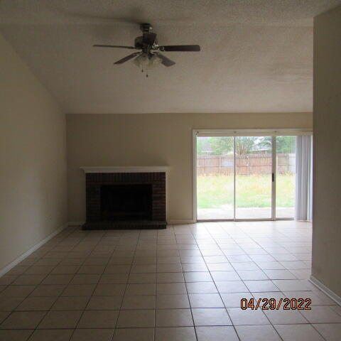 HOLLYROD PARK - Residential