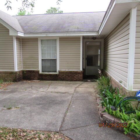 HOLLYROD PARK - Residential