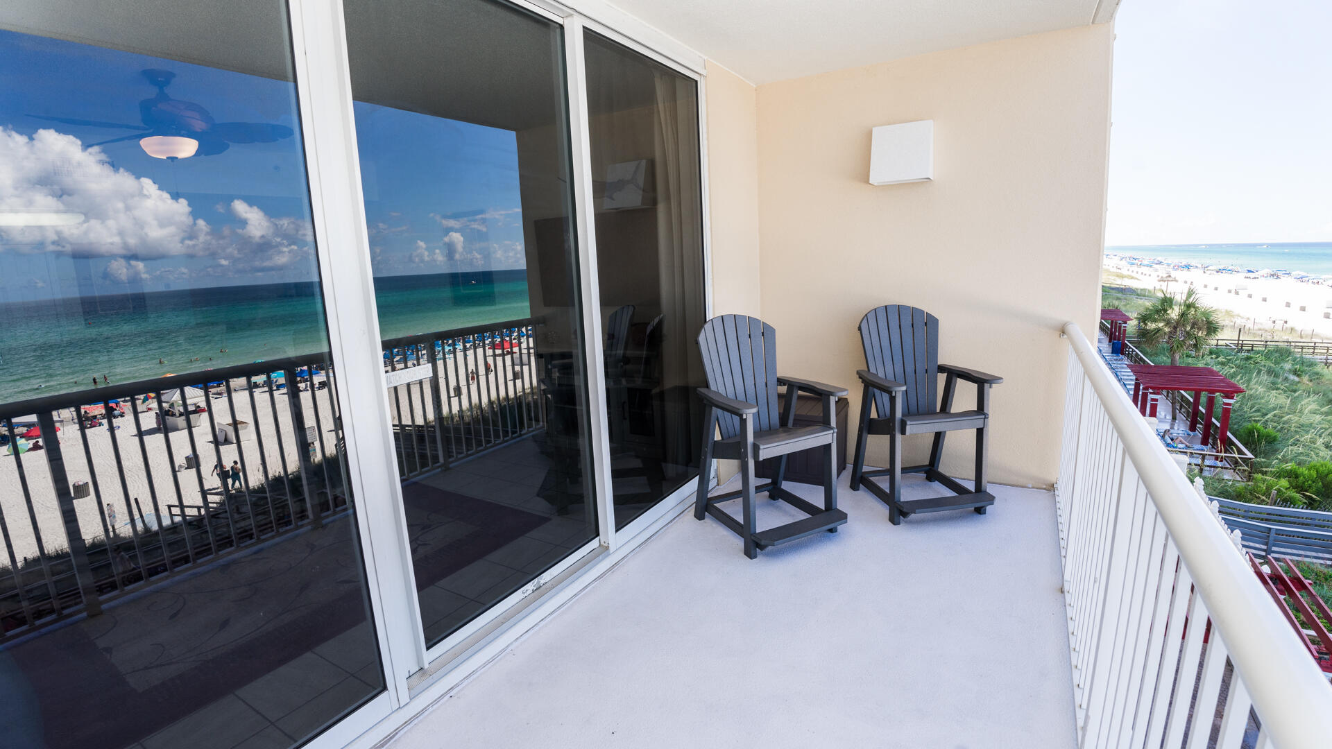 MAJESTIC BEACH TOWERS I - Residential