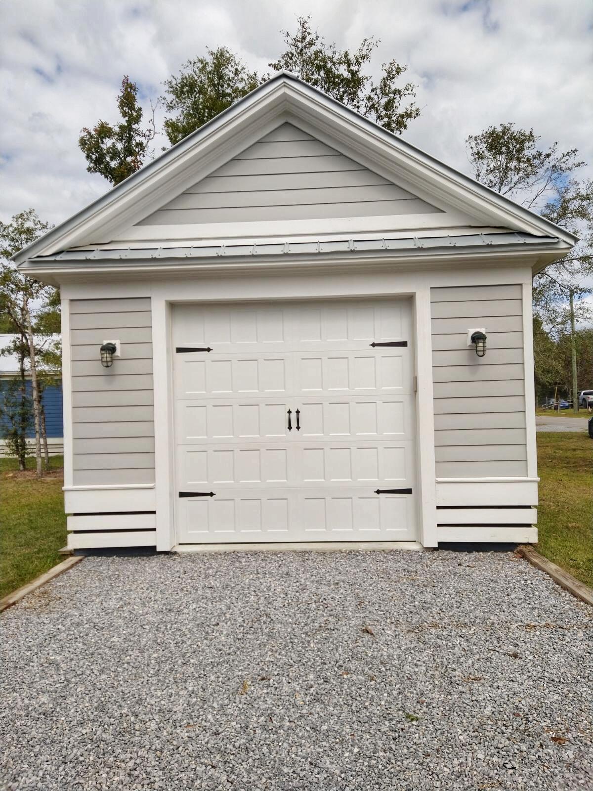 OAKWOOD LAKES ESTATES - Residential