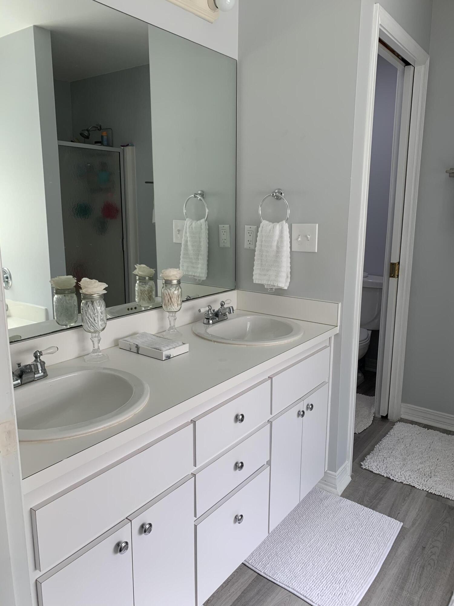 AZALEA GARDENS DESTIN - Residential