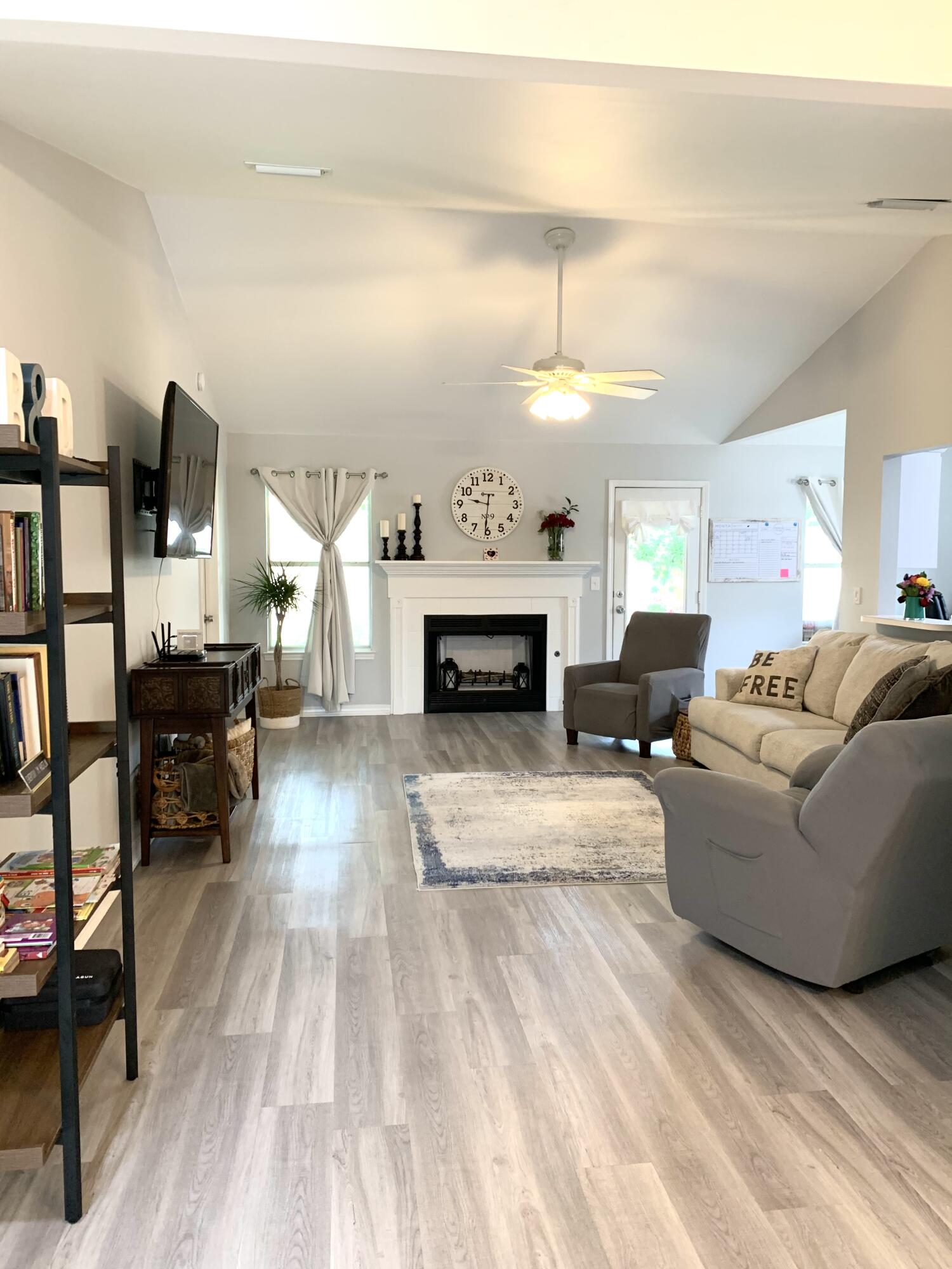 AZALEA GARDENS DESTIN - Residential