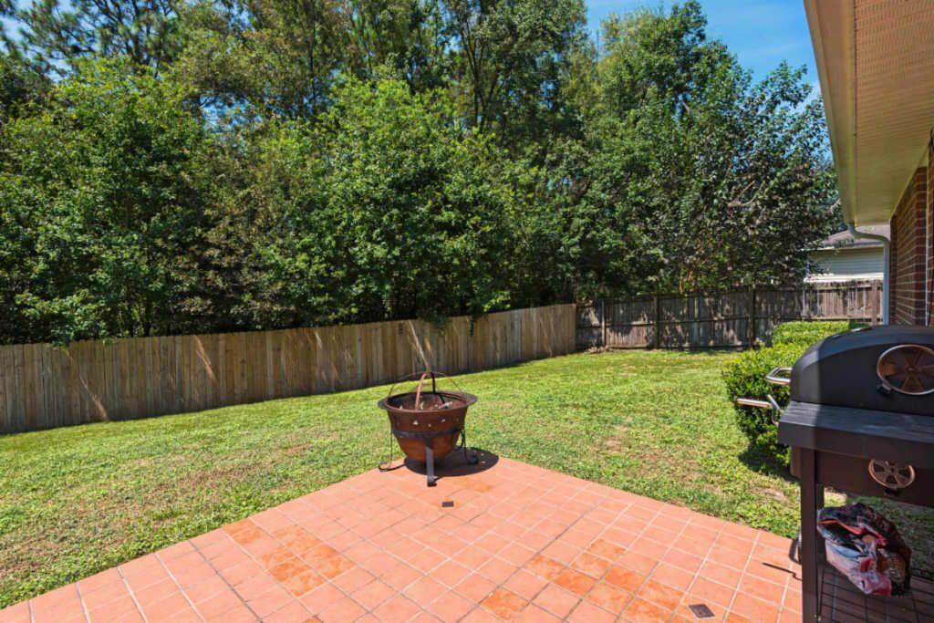NORTHVIEW ESTATES - Residential Lease