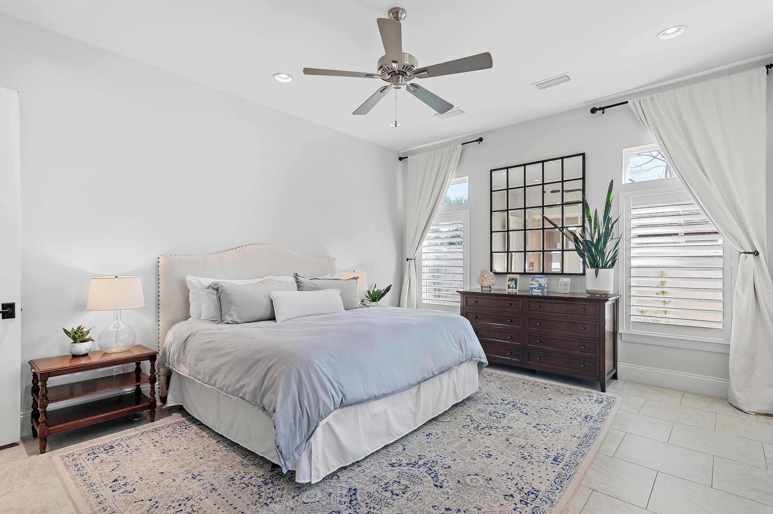 AVALON BEACH ESTATES - Residential
