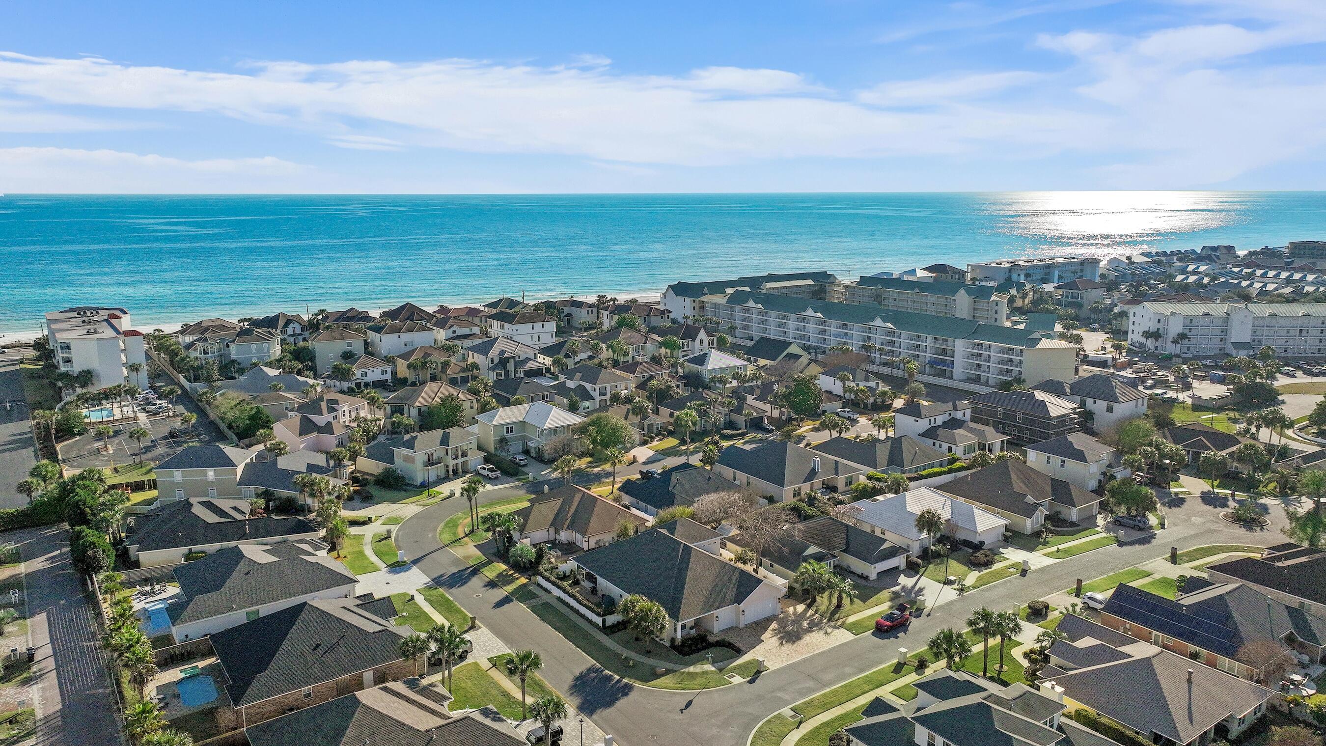 AVALON BEACH ESTATES - Residential