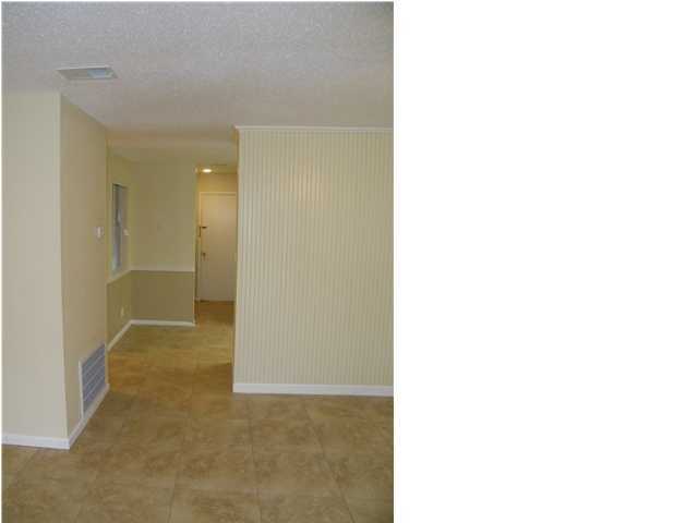 HOLMES ADDN - Residential Lease