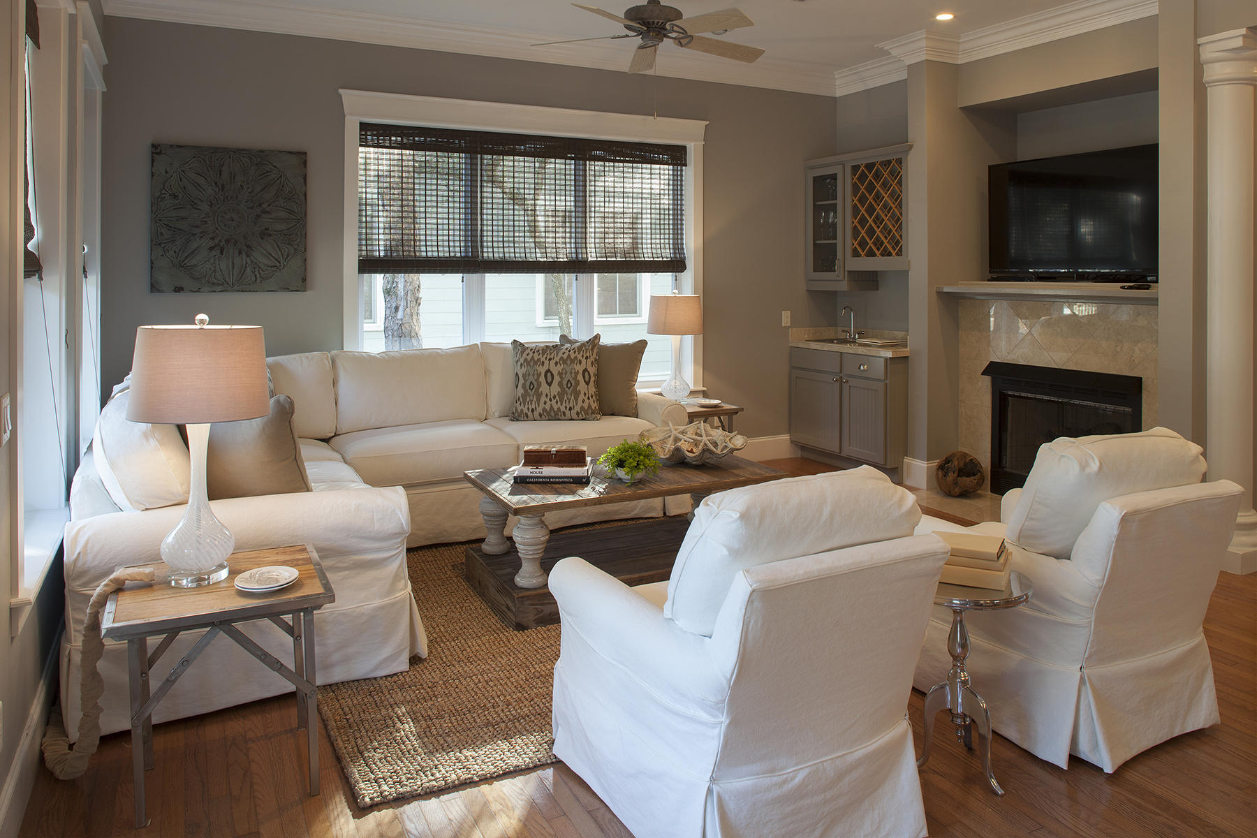 SUMMER'S EDGE - Residential