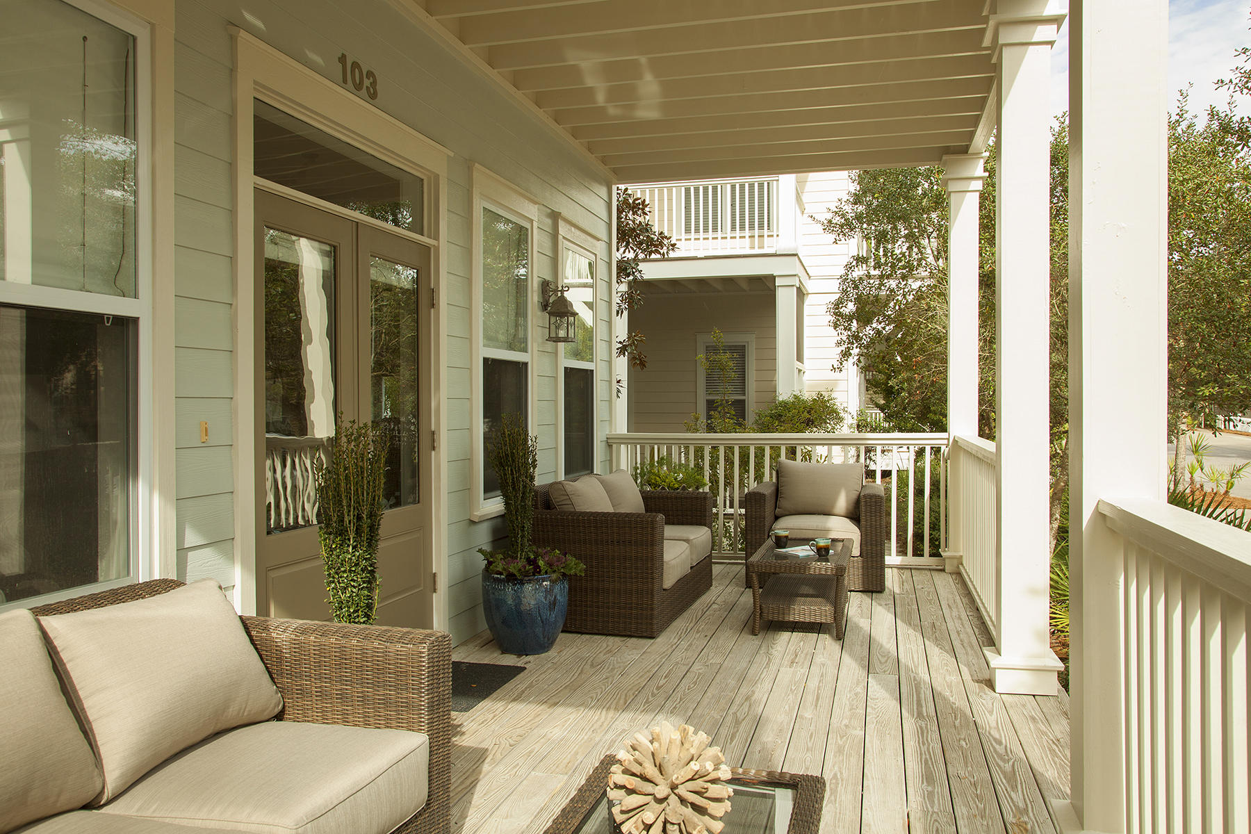 SUMMER'S EDGE - Residential