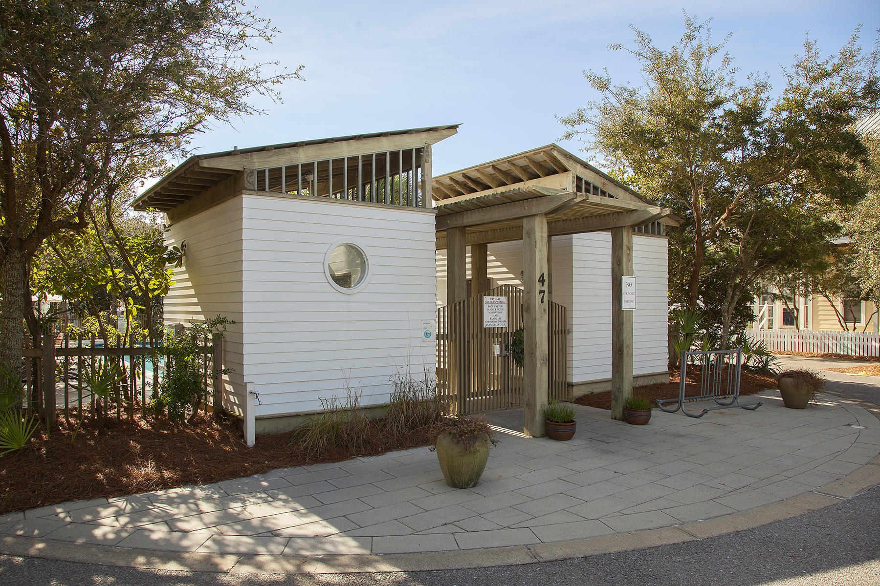 SUMMER'S EDGE - Residential