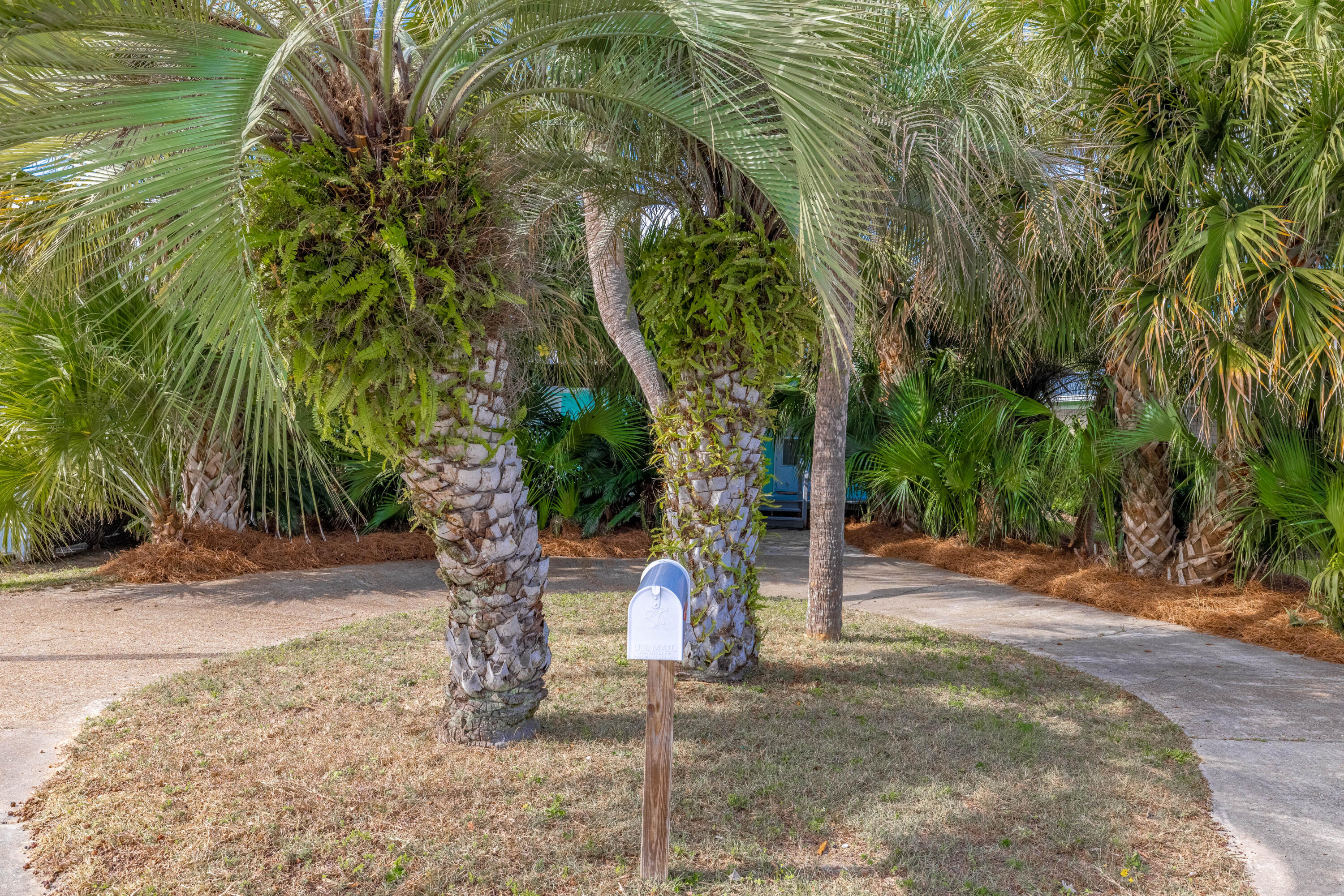 BID-A-WEE BEACH 1ST ADDN - Residential