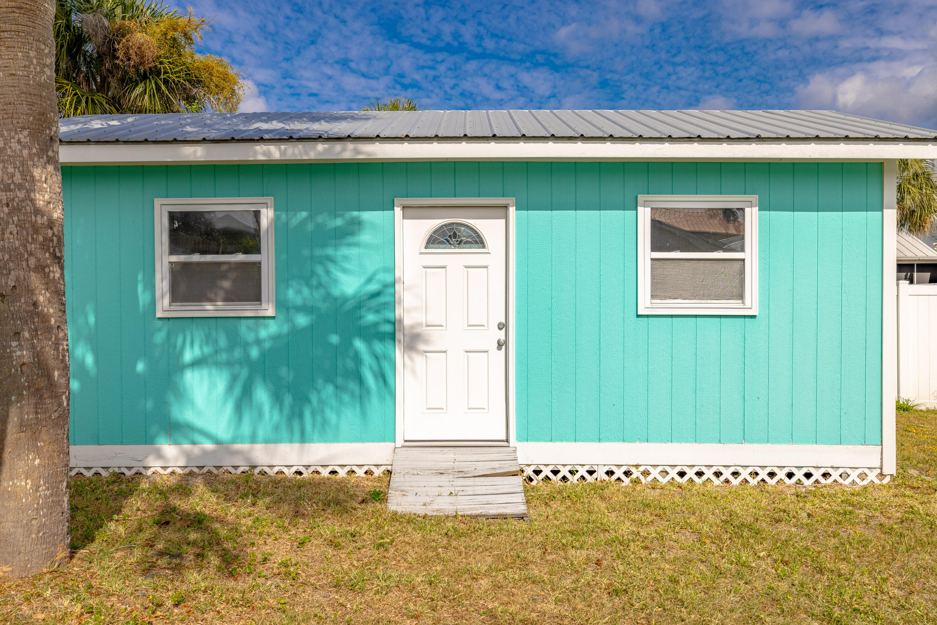 BID-A-WEE BEACH 1ST ADDN - Residential