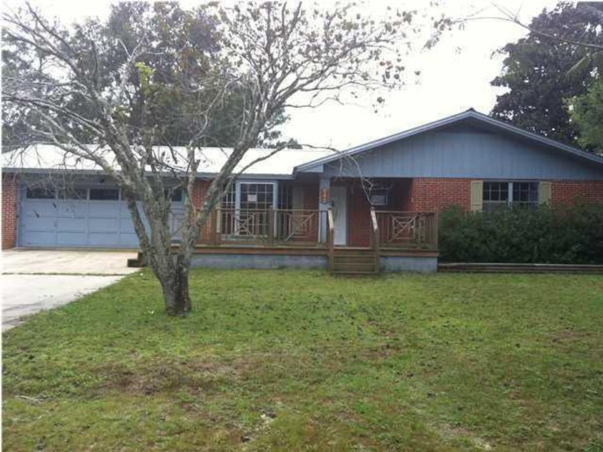 Nice brick home in an established subdivision six miles north of Hwy 90 in DeFuniak Springs. Home has 3 bedrooms, 2 baths. Home has large decks in front and back of the home. The rent is $850 per month, damage deposit is $850. You must have $1,700 to move into this rental. Pets are not allowed.