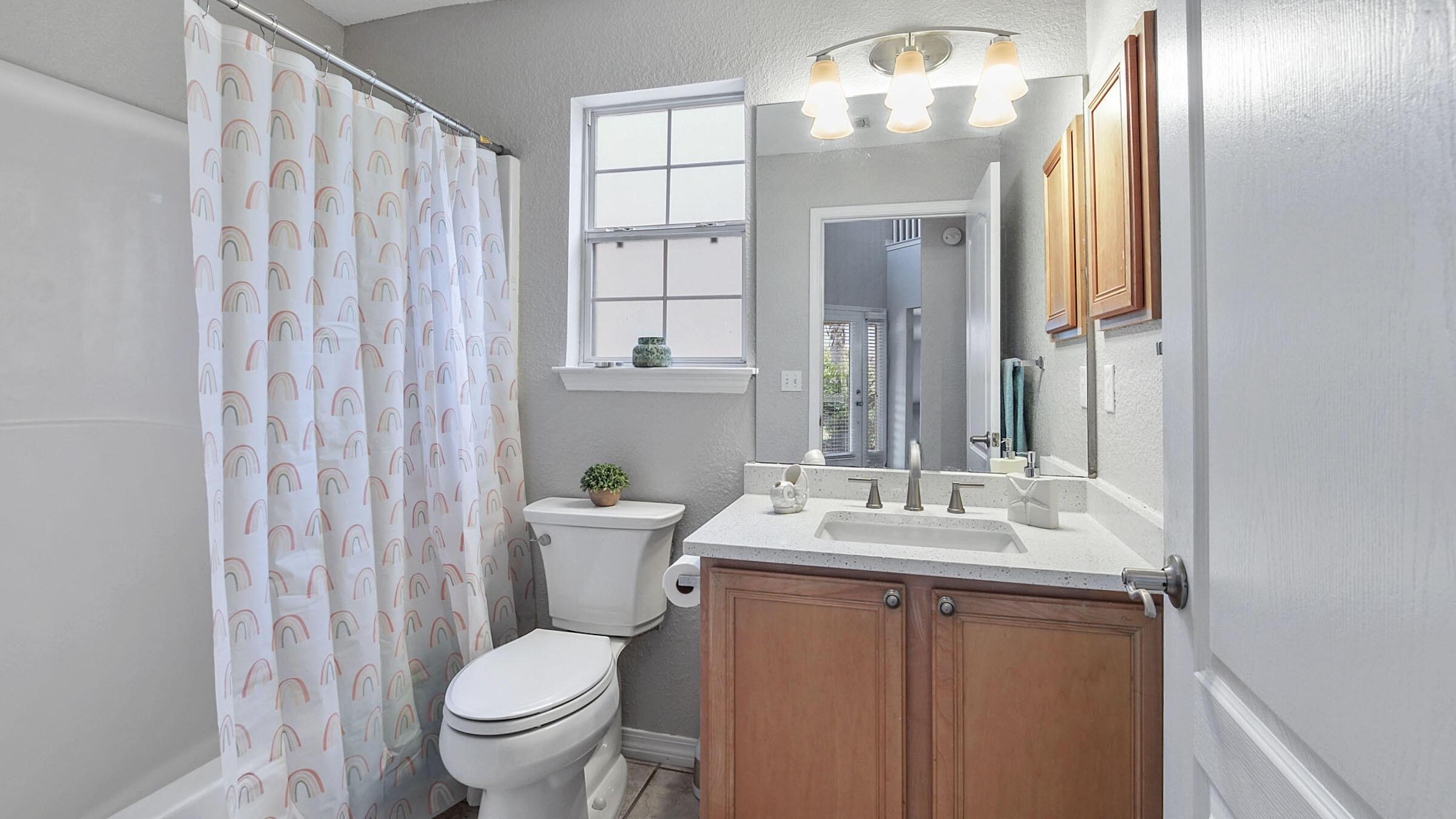 DRIFTWOOD ESTATES - Residential Lease