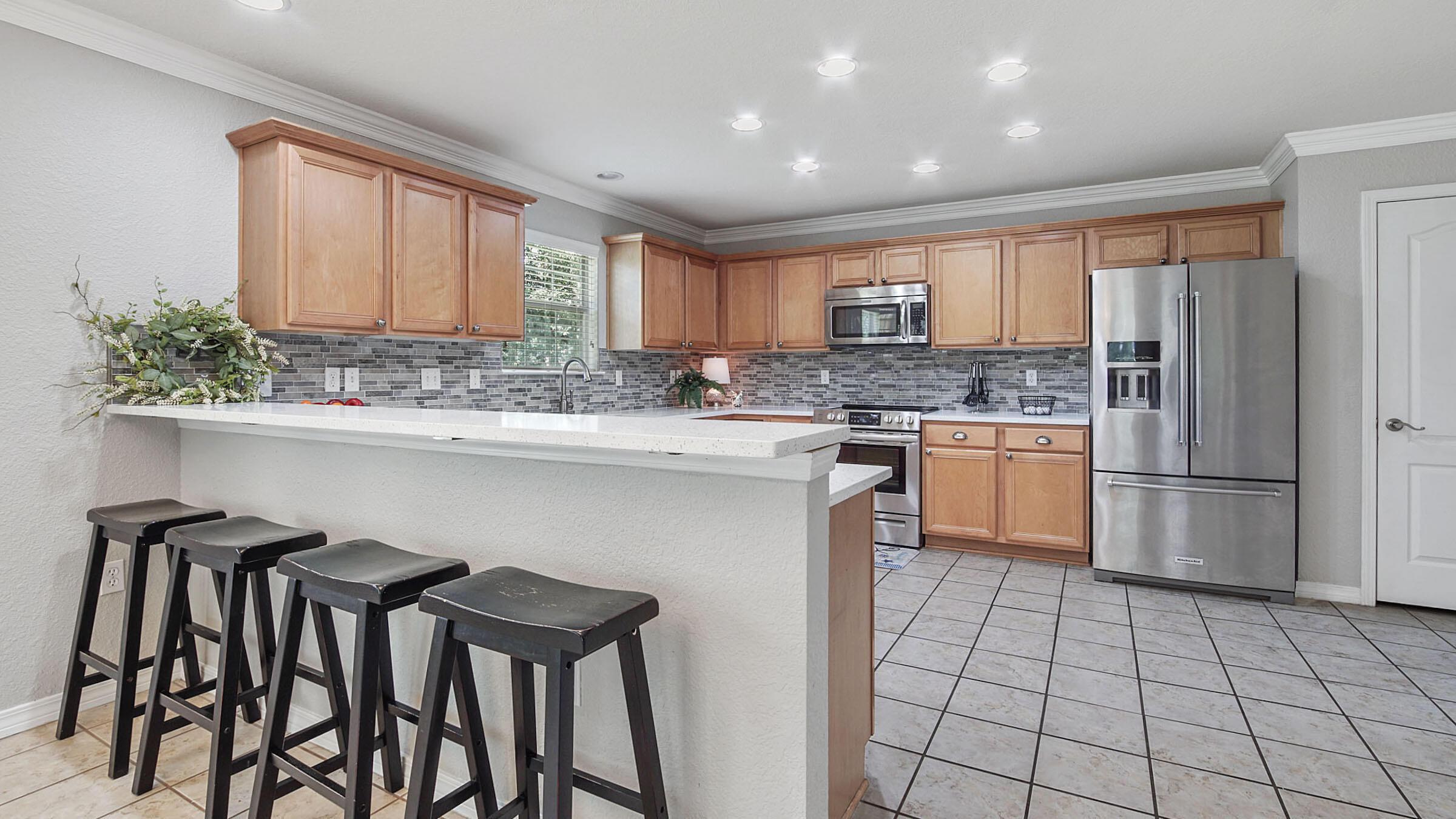 DRIFTWOOD ESTATES - Residential Lease